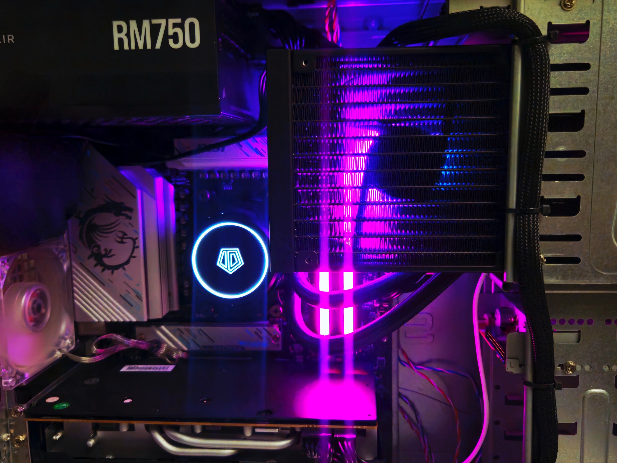Soyori - The Sleeping Dragon PC Build