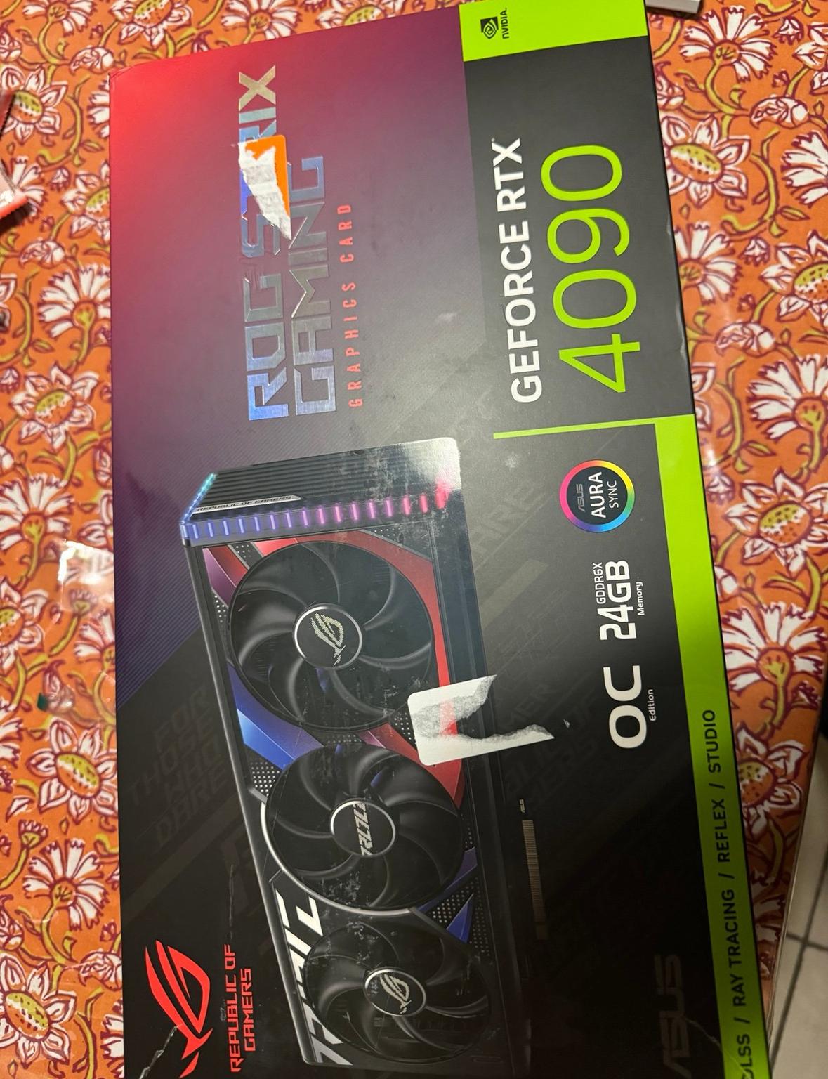 ❄️ WHITE ASUS ROG STRIX 4090 ❄️ ⚠️ HARD TO FIND GPU ⚠️