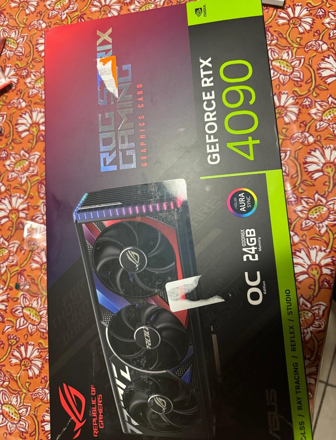 ❄️ WHITE ASUS ROG STRIX 4090 ❄️ ⚠️ HARD TO FIND GPU ⚠️
