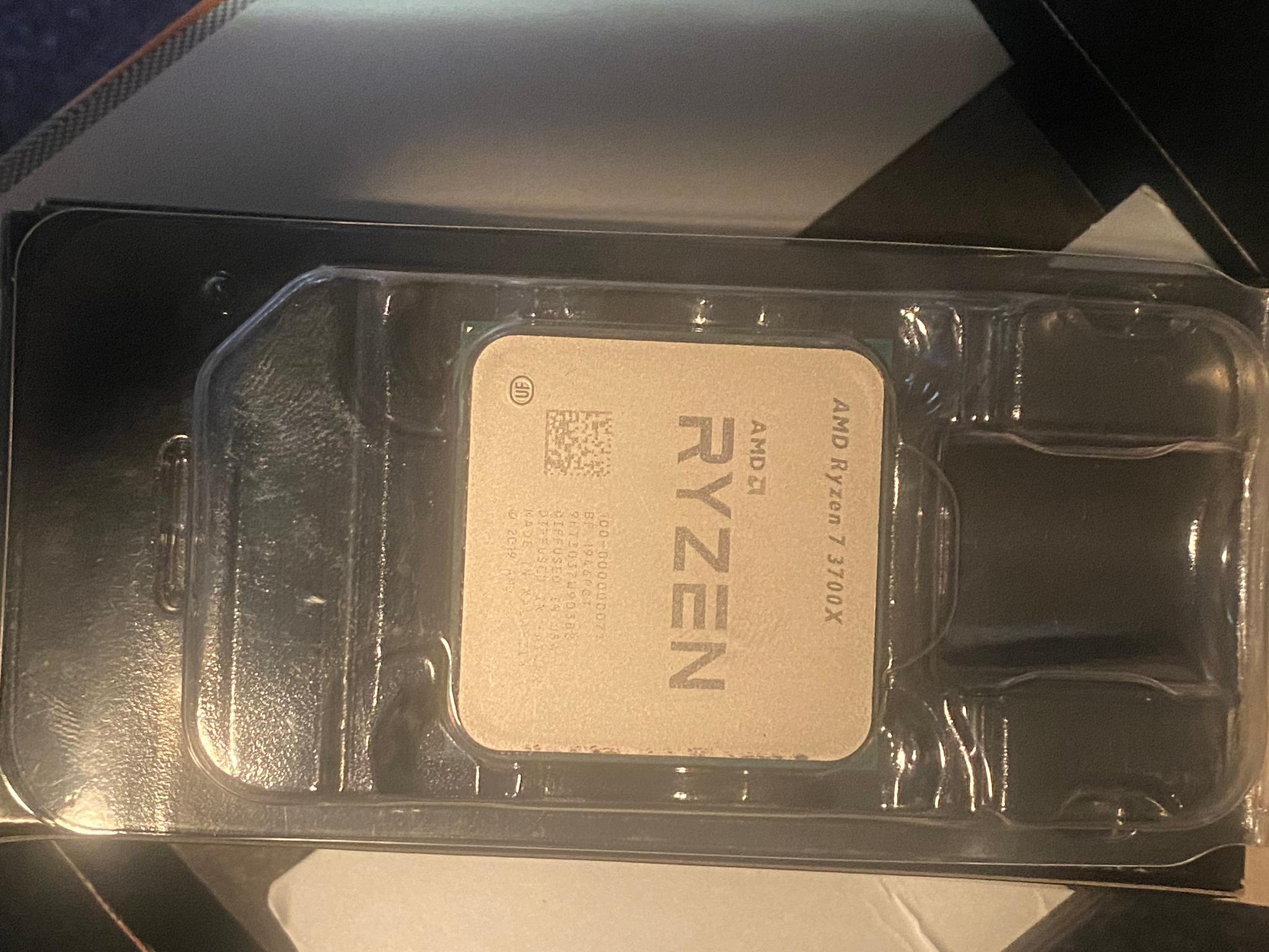 AMD Ryzen 7 3700x lightly used but just tested and running flawlessly