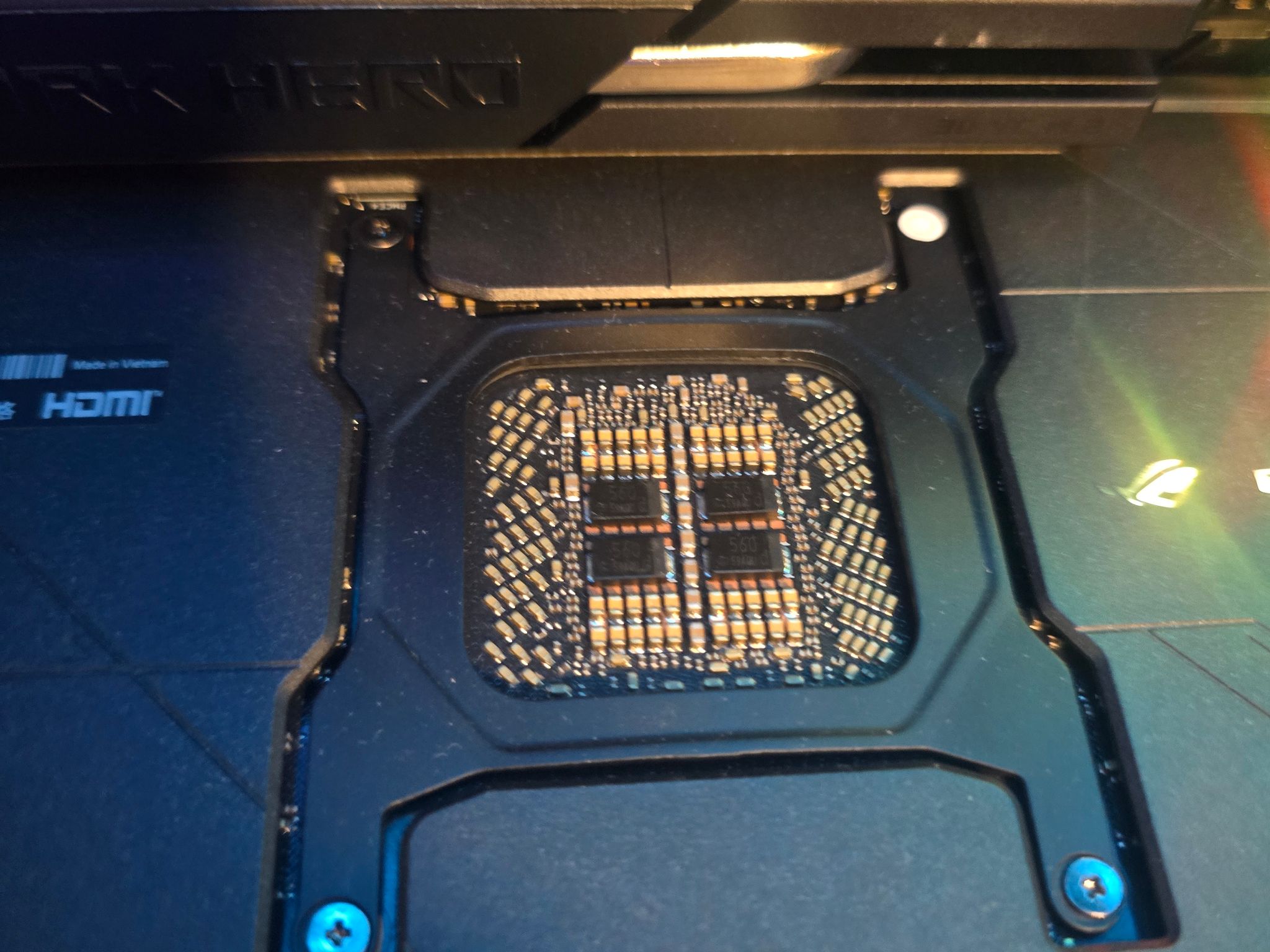 ASUS ROG Strix LC GeForce RTX 5090 Astral