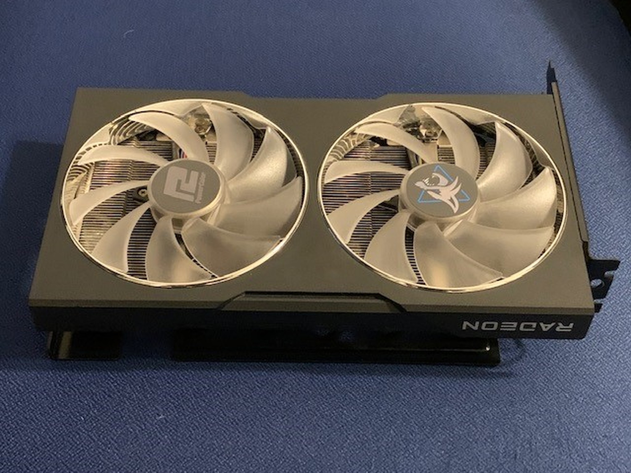 PowerColor RX 6600 XT Hellhound 8GB in good condition