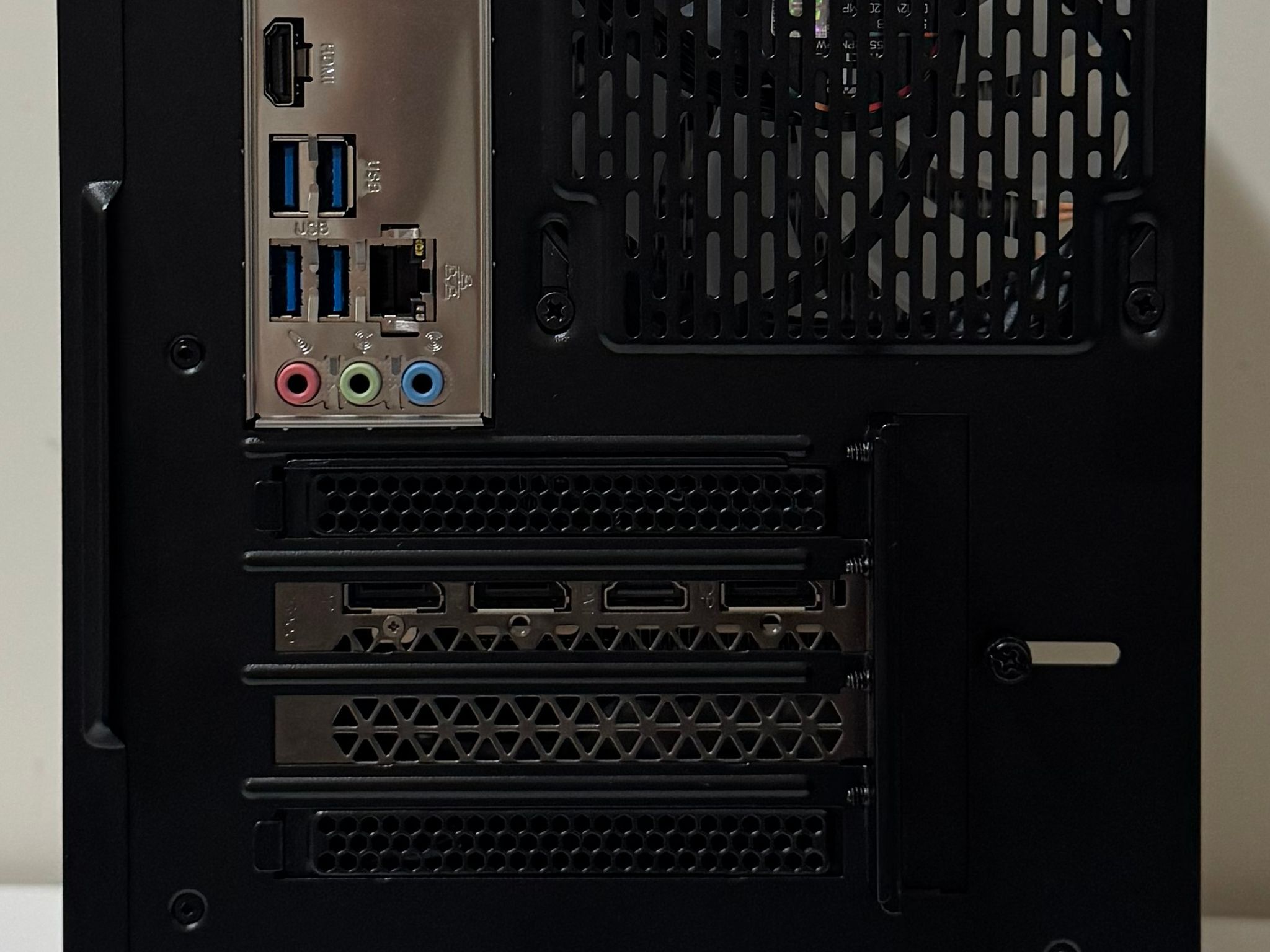 AMD Ryzen 5 32GB RAM 1TB SK Hynix NVMe SSD GeForce RTX 2070 SUPER Thermaltake Case Gaming PC