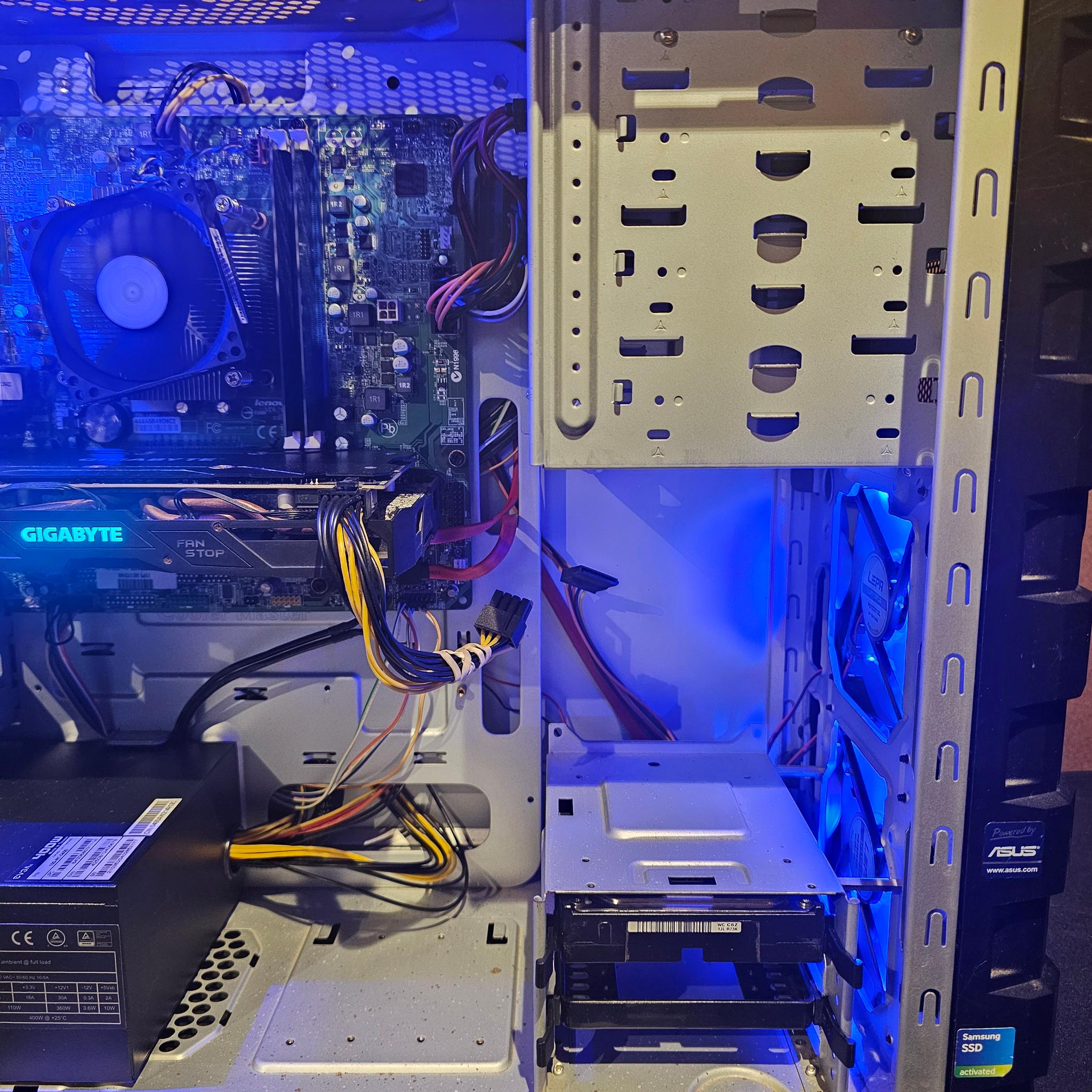 Gaming Computer Xeon E3 1241 v3 - RX 570 - 8GB