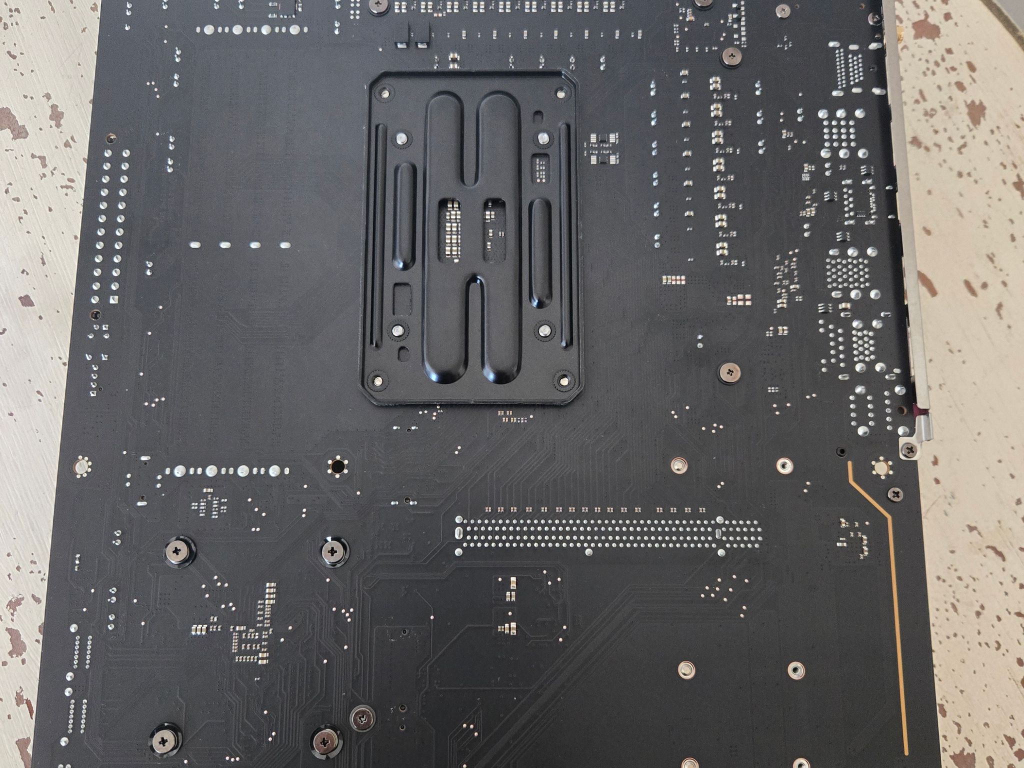 Gigabyte B650 Aorus Elite AX