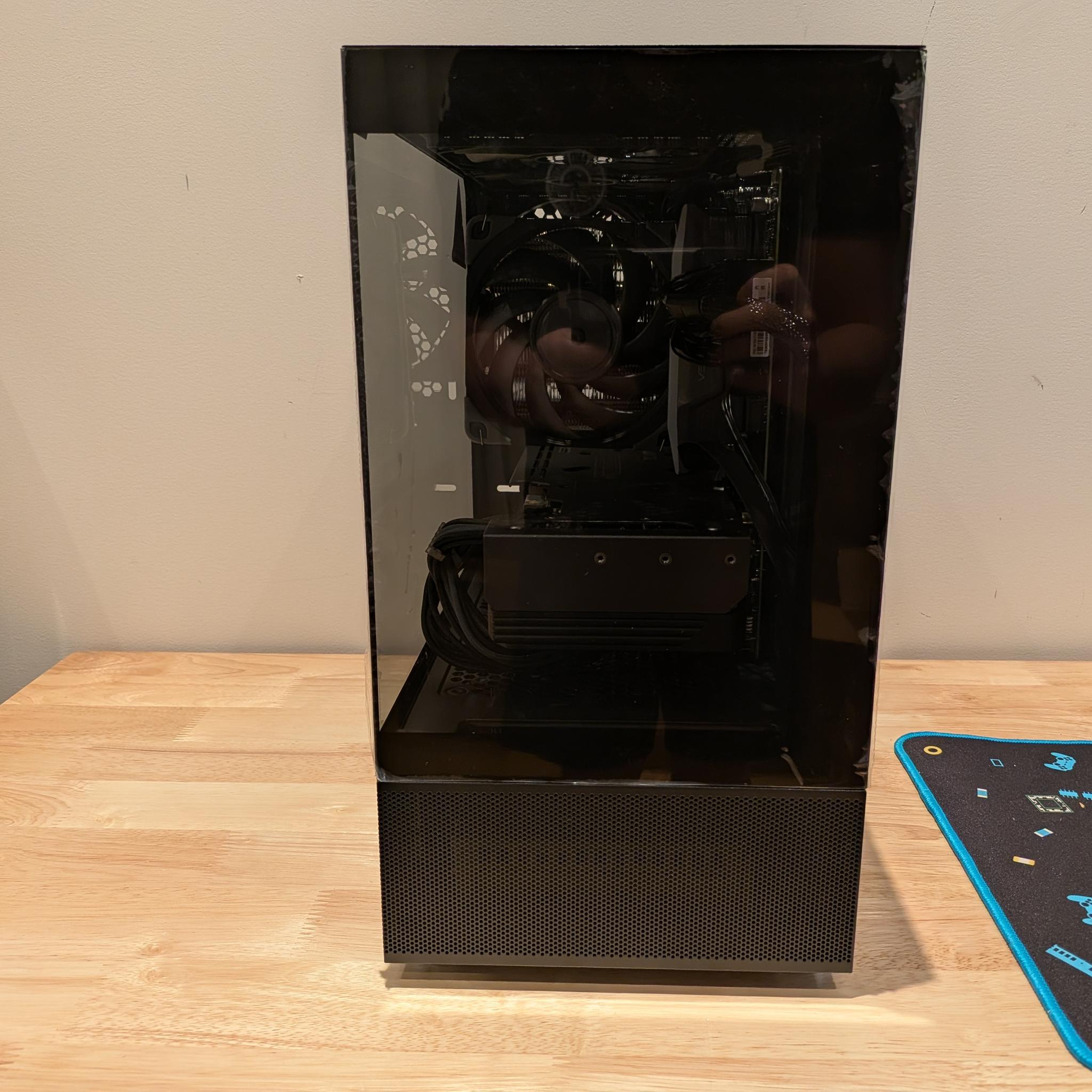 1440p Slayer - AMD Radeon RX 7800 XT, Intel Core Ultra 5 235, 32 GB DDR5 RAM, 1 TB NVME, RGB
