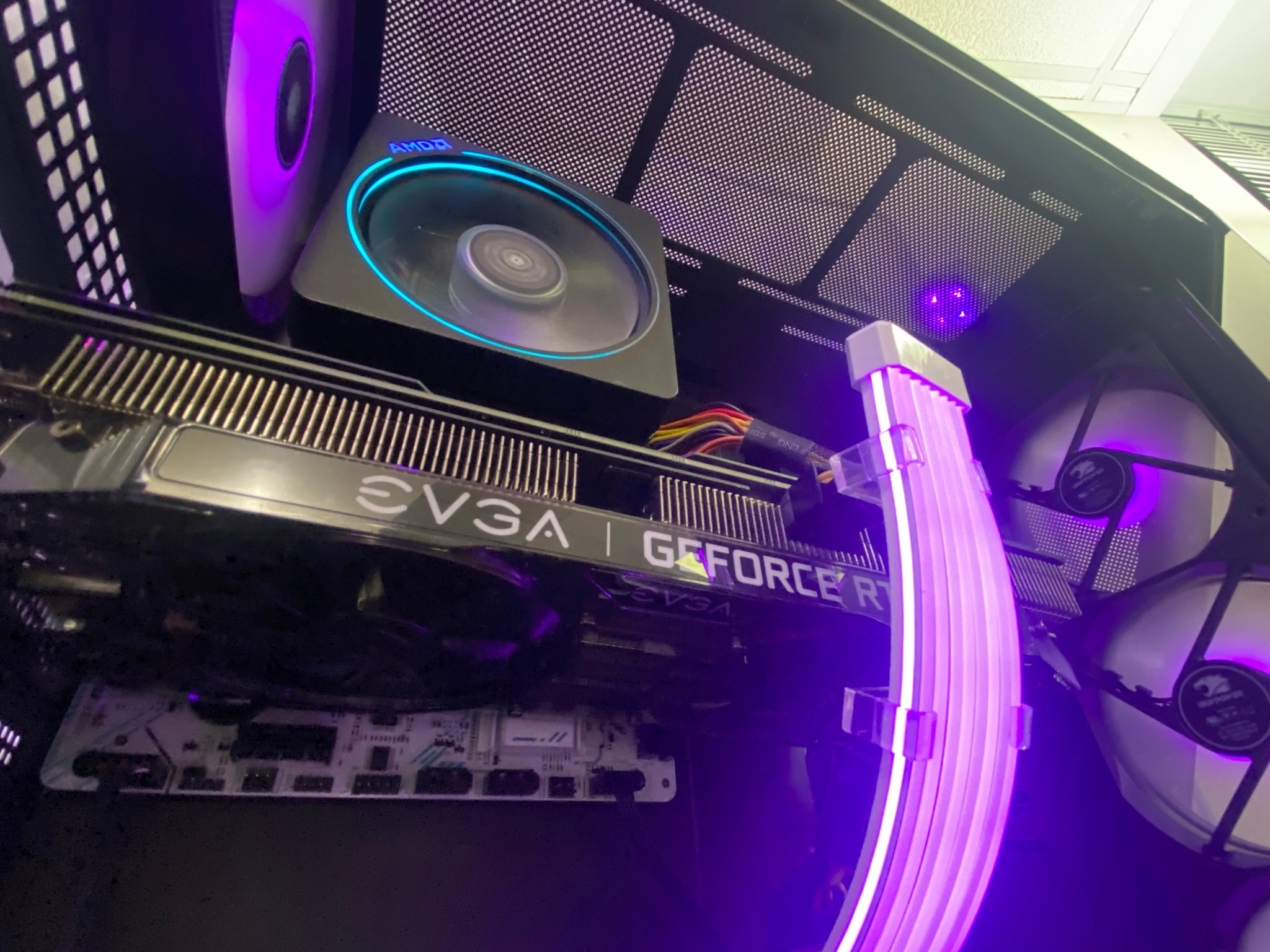 ⚪️ RTX Gaming Rig | Ryzen 7 3700X | RTX 2070 Super | 16GB RAM | 1TB SSD