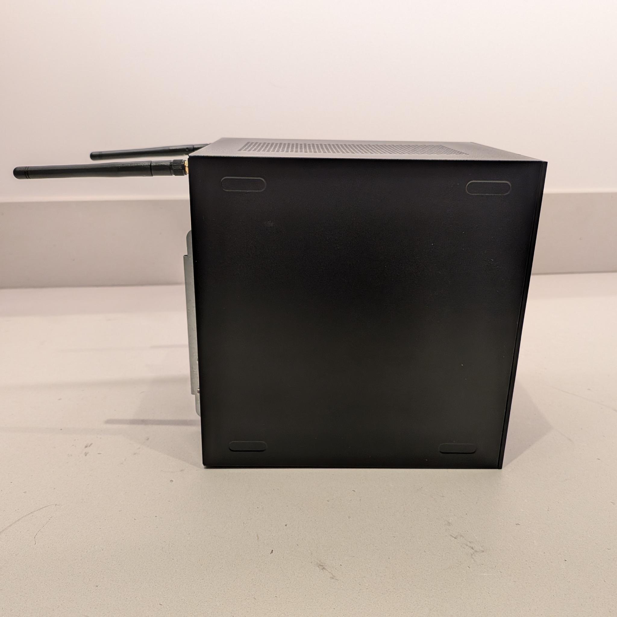 Steam Machine Killer - RX 7600, Ryzen 5 5600, 32 GB DDR4 RAM, 1 TB NVME