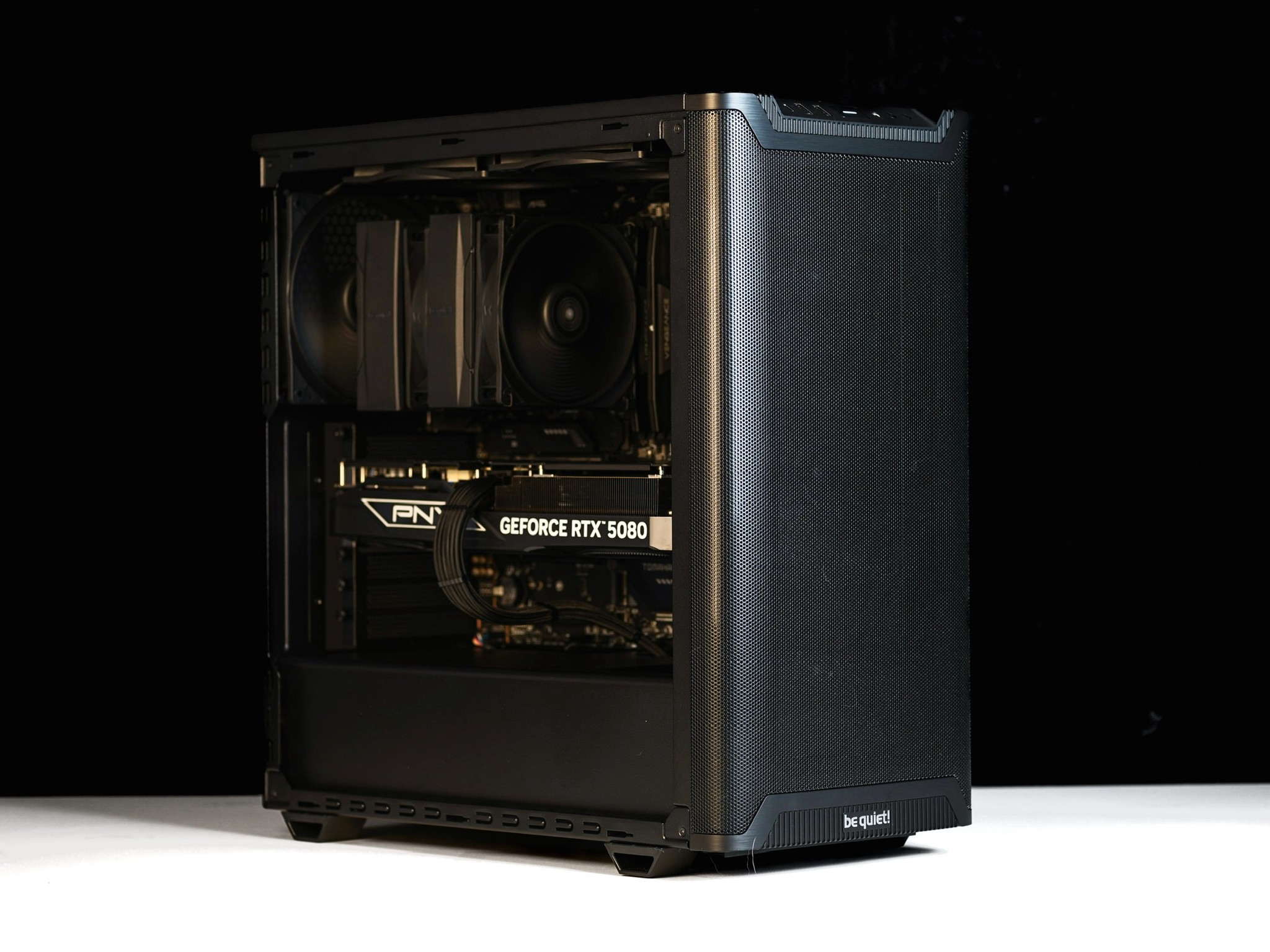 Graphite | 32 dBA | High end Gaming PC | RTX 5080 | Ryzen 9700X | 64GB DDR5 | 4TB NVMe |