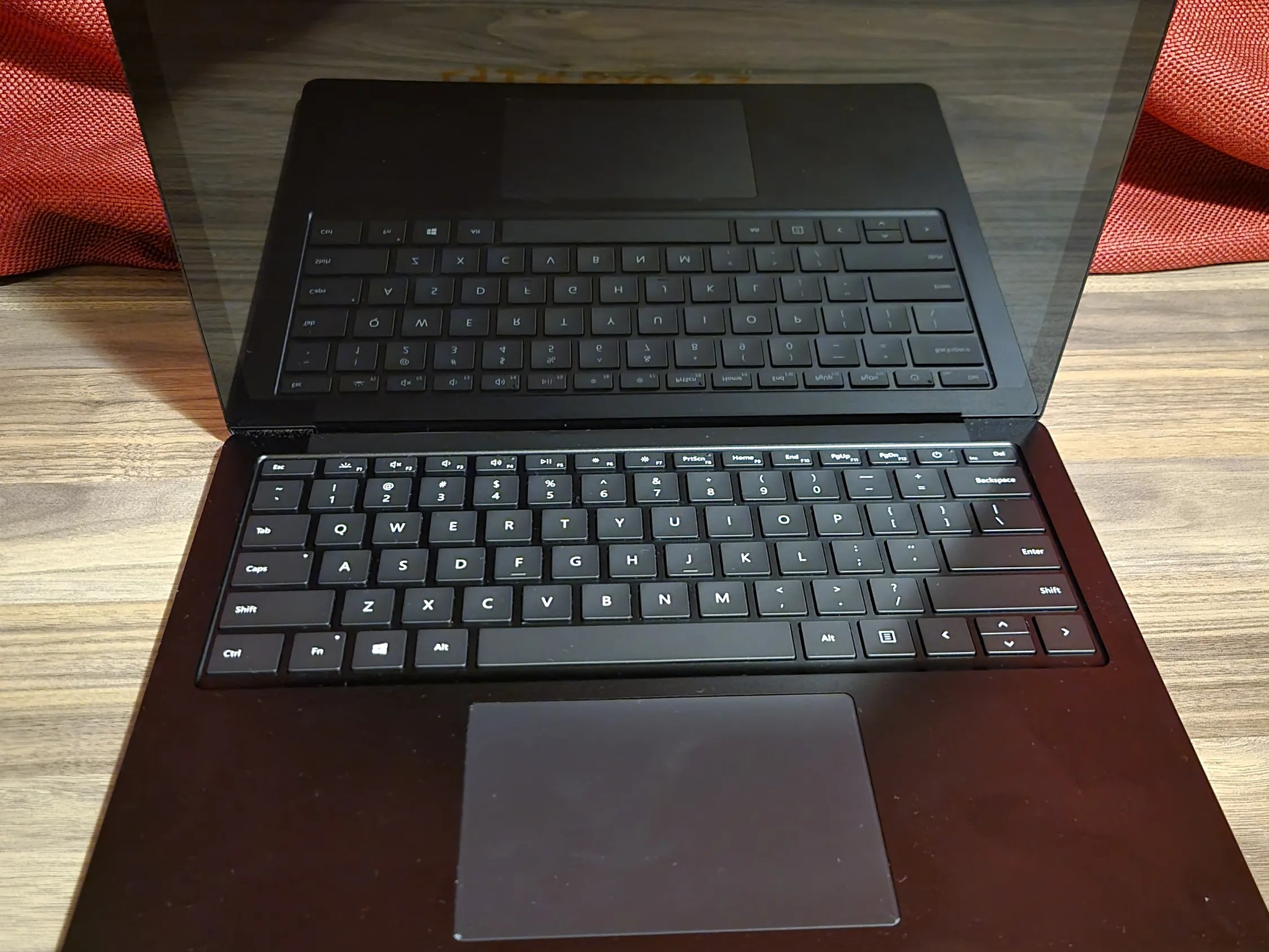 Microsoft Surface Laptop 4 - Ryzen 5 - 256gb - 16gb ram - 13.5" touch screen