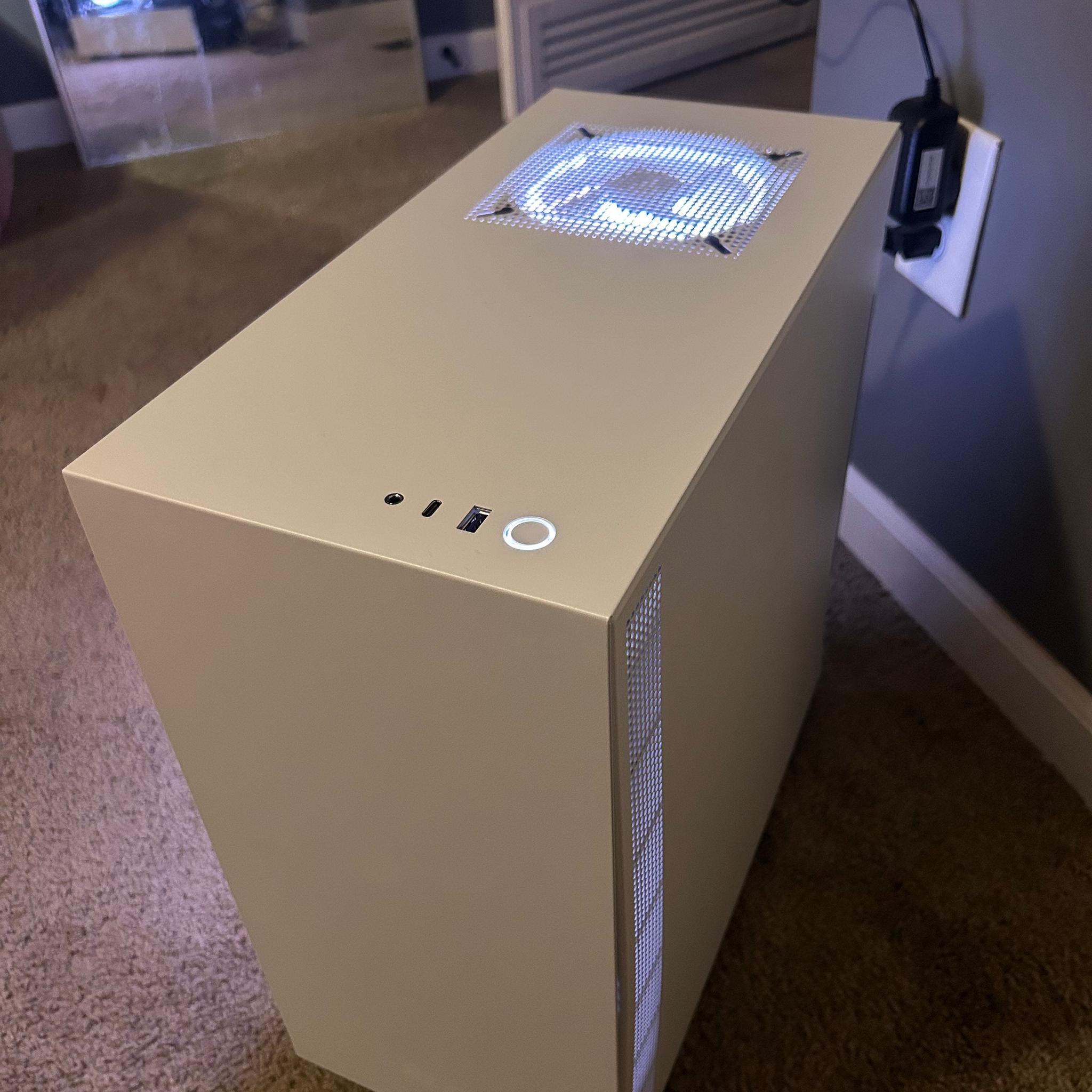 NZXT, RTX 3080/5600x, white and black rgb, vertical mount, 1TB Gaming PC