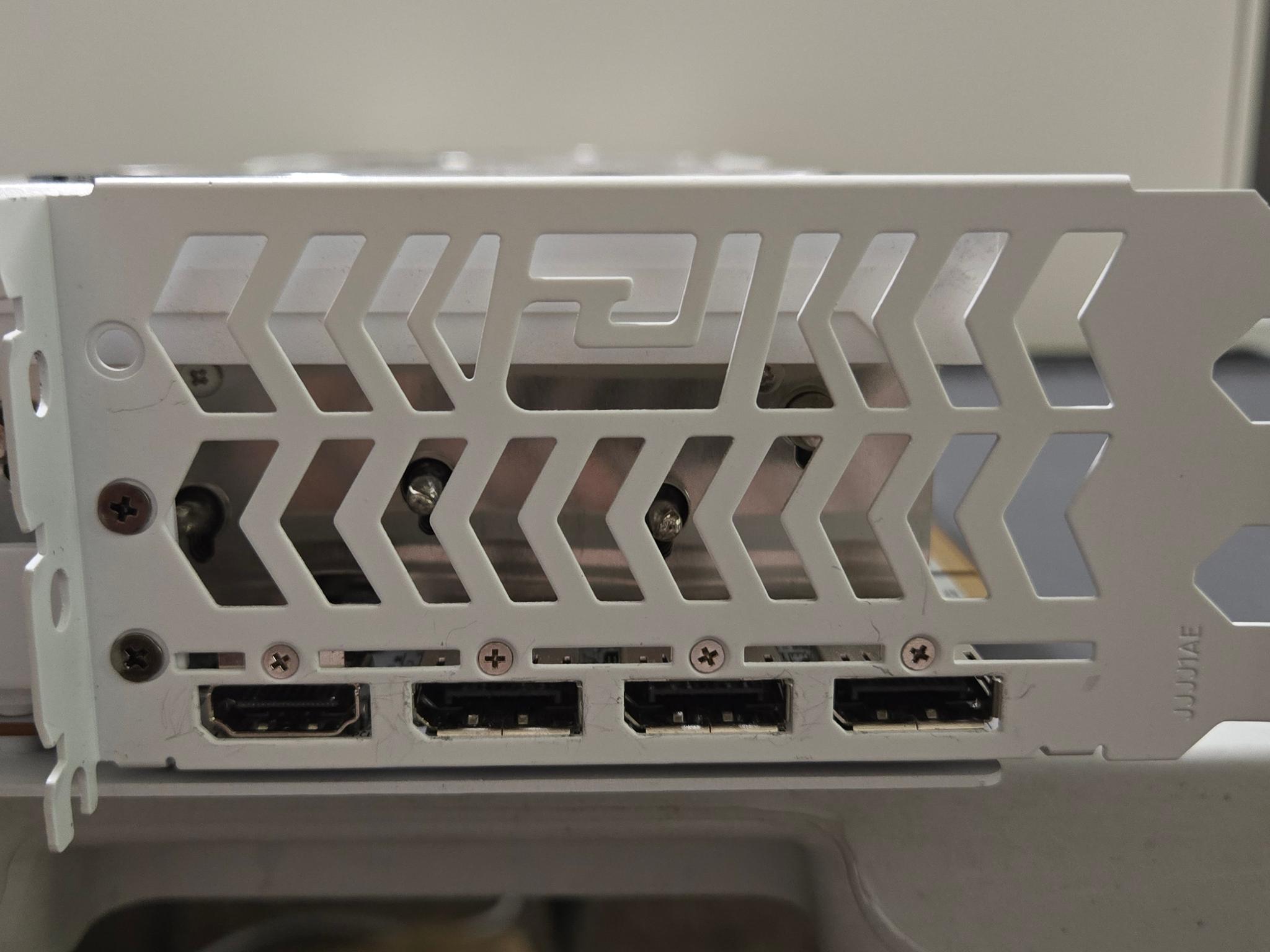 PowerColor Hellhound Spectral White RX 7900 XTX
