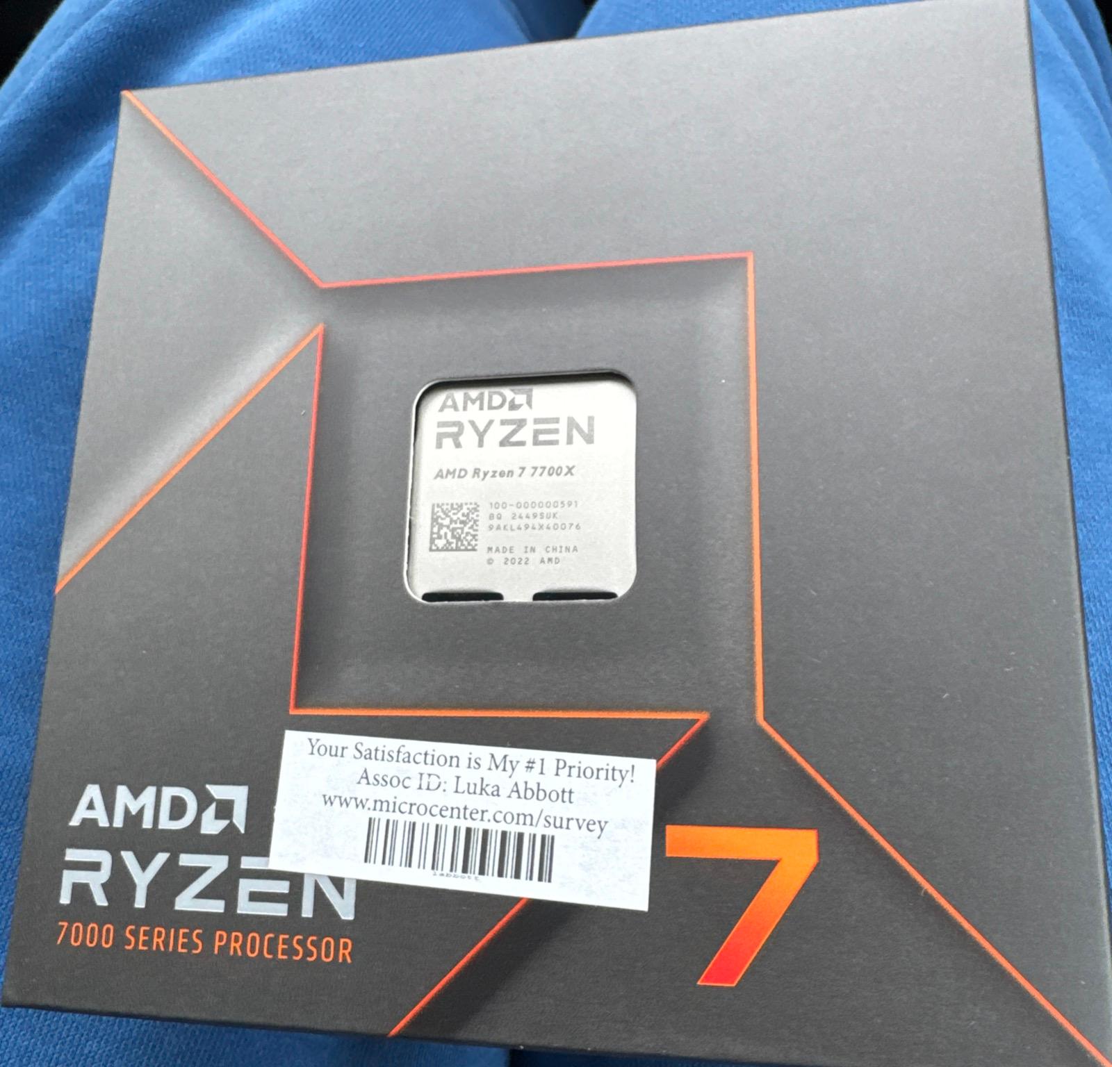AMD Ryzen 7 7700X - BRAND NEW IN BOX