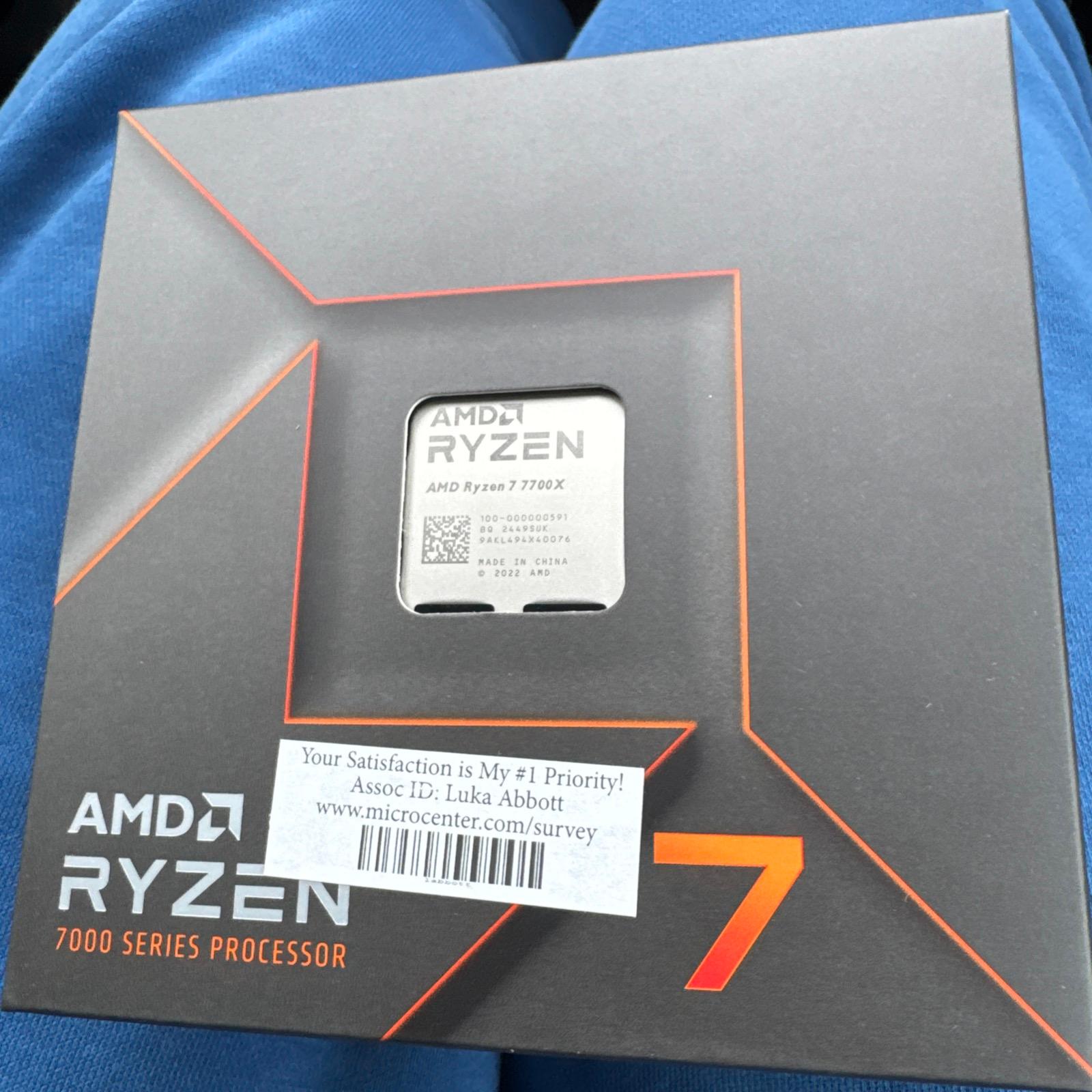 AMD Ryzen 7 7700X - BRAND NEW IN BOX