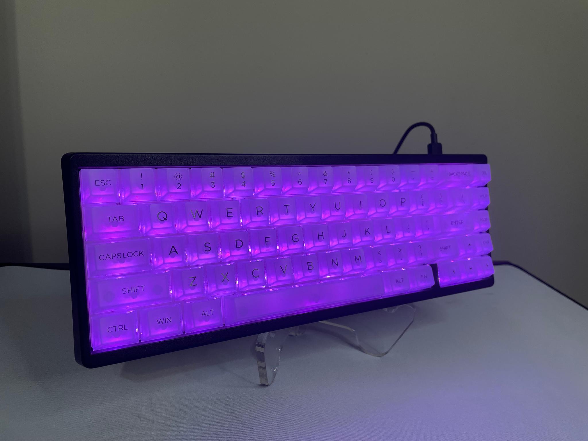M67 Mechanical Gaming Keyboard - Clear Keycaps with Thocky Switches