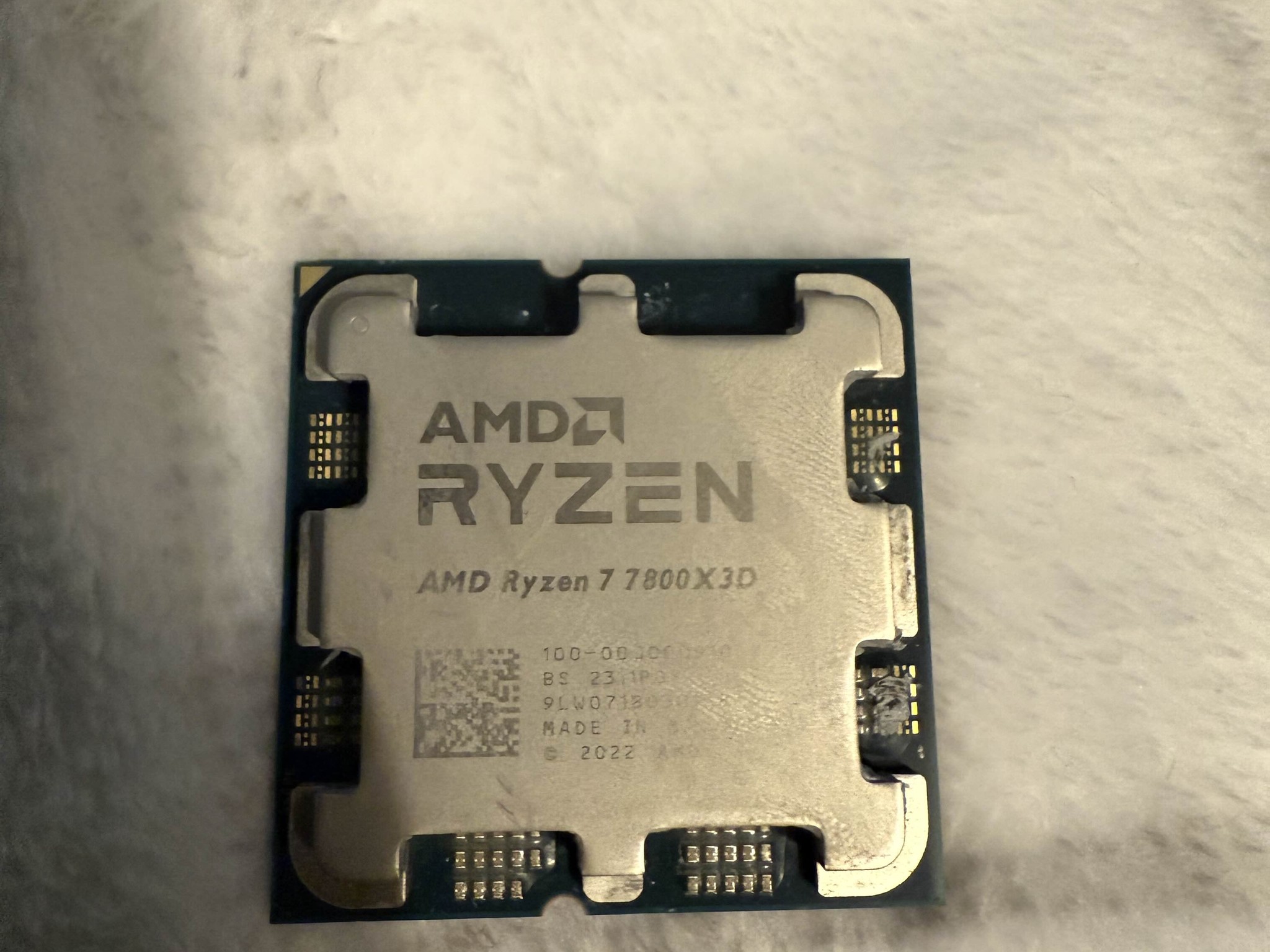 AMD Ryzen 7 7800X3D