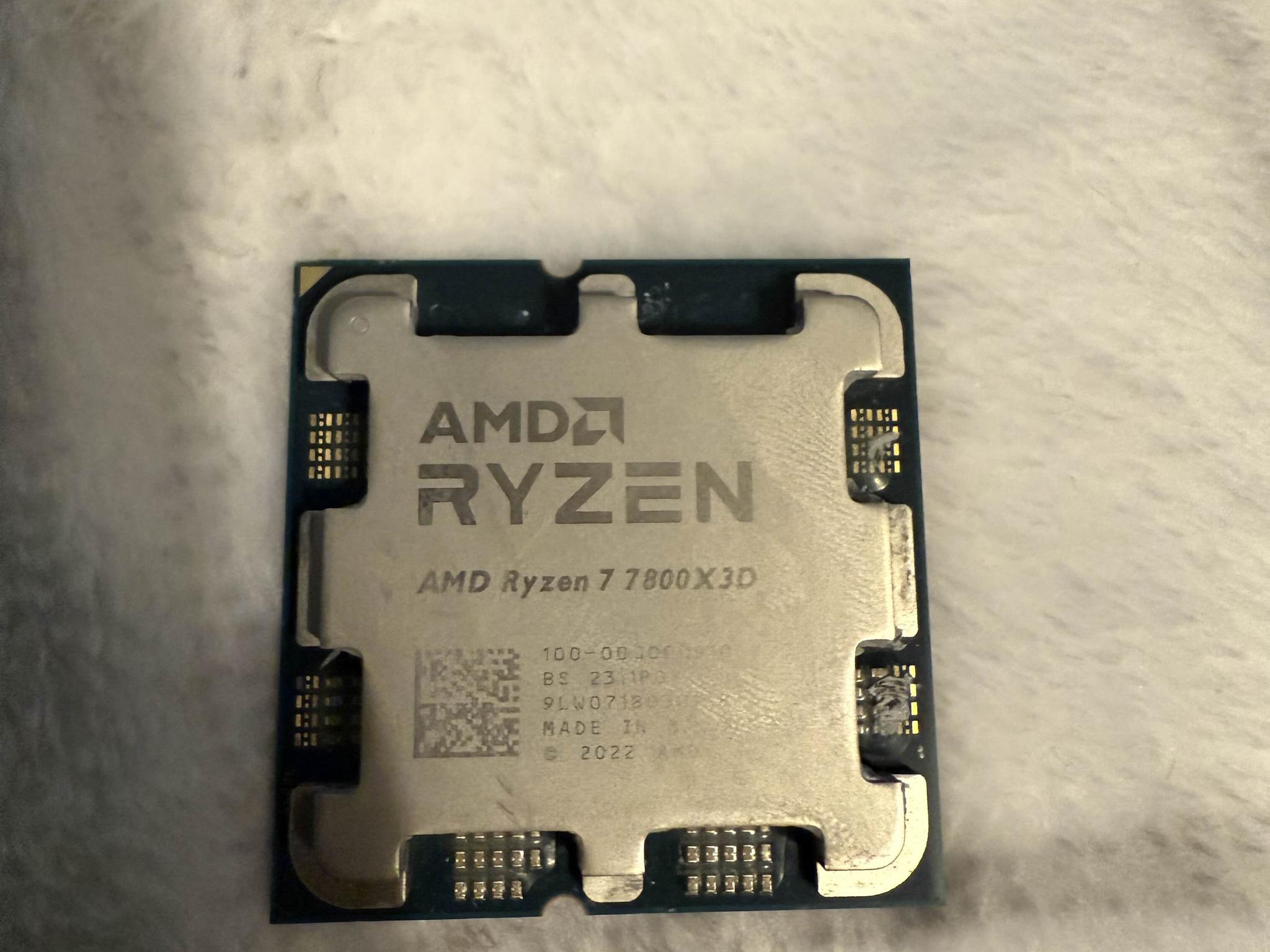 AMD Ryzen 7 7800X3D