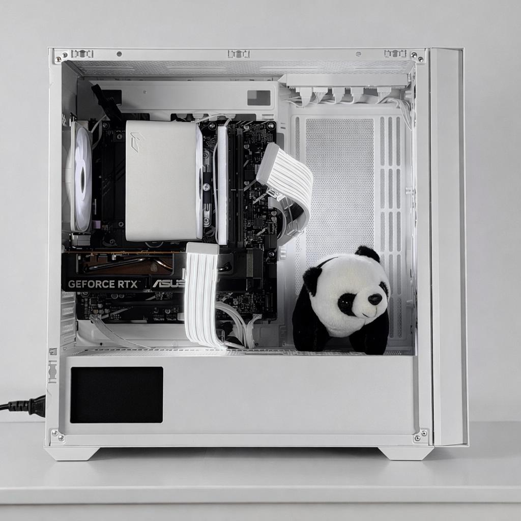 ⚪White Panda|RTX 5060 i5 12600kf⚪