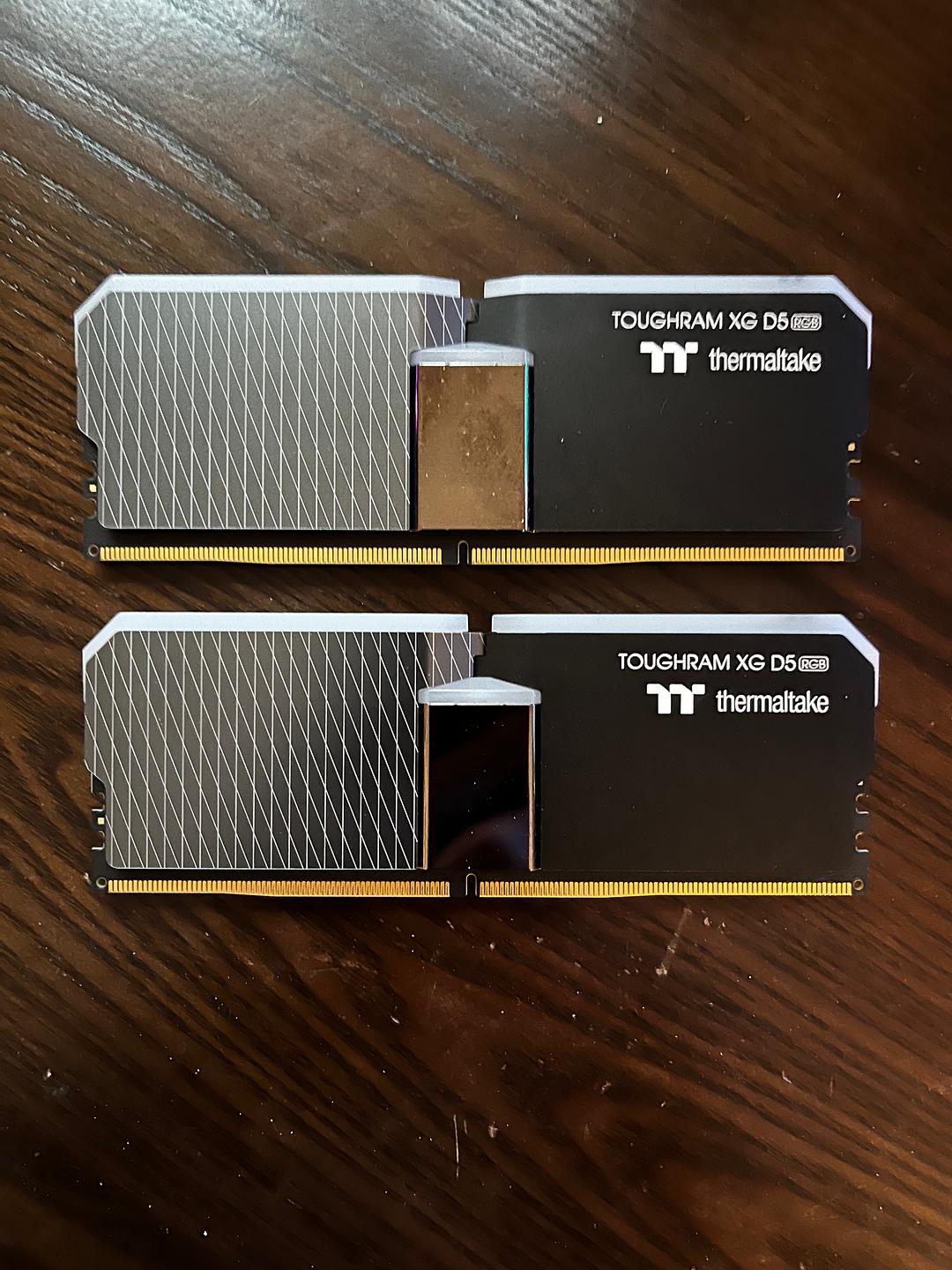 Thermaltake TOUGHRAM XG D5 RGB DDR5 6000 CL36