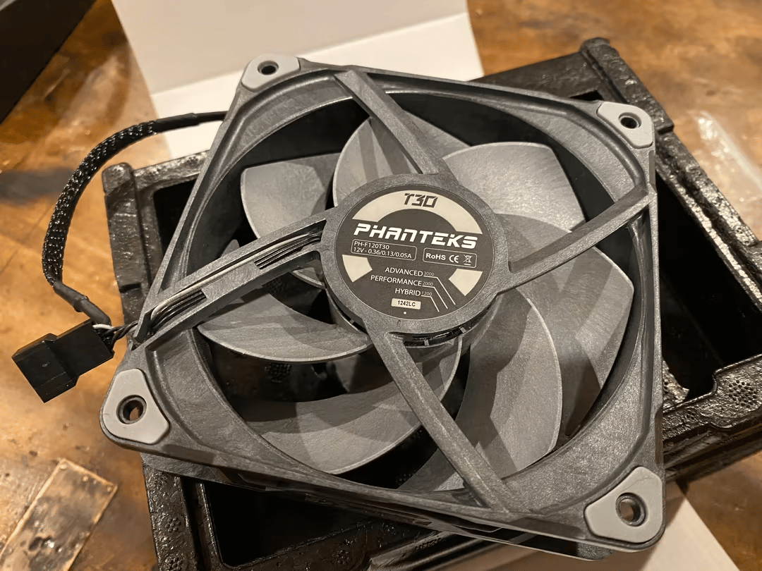 Phanteks T30 120mm 3-Pack, The Ultimate Fan, 1200/2000/3000RPM