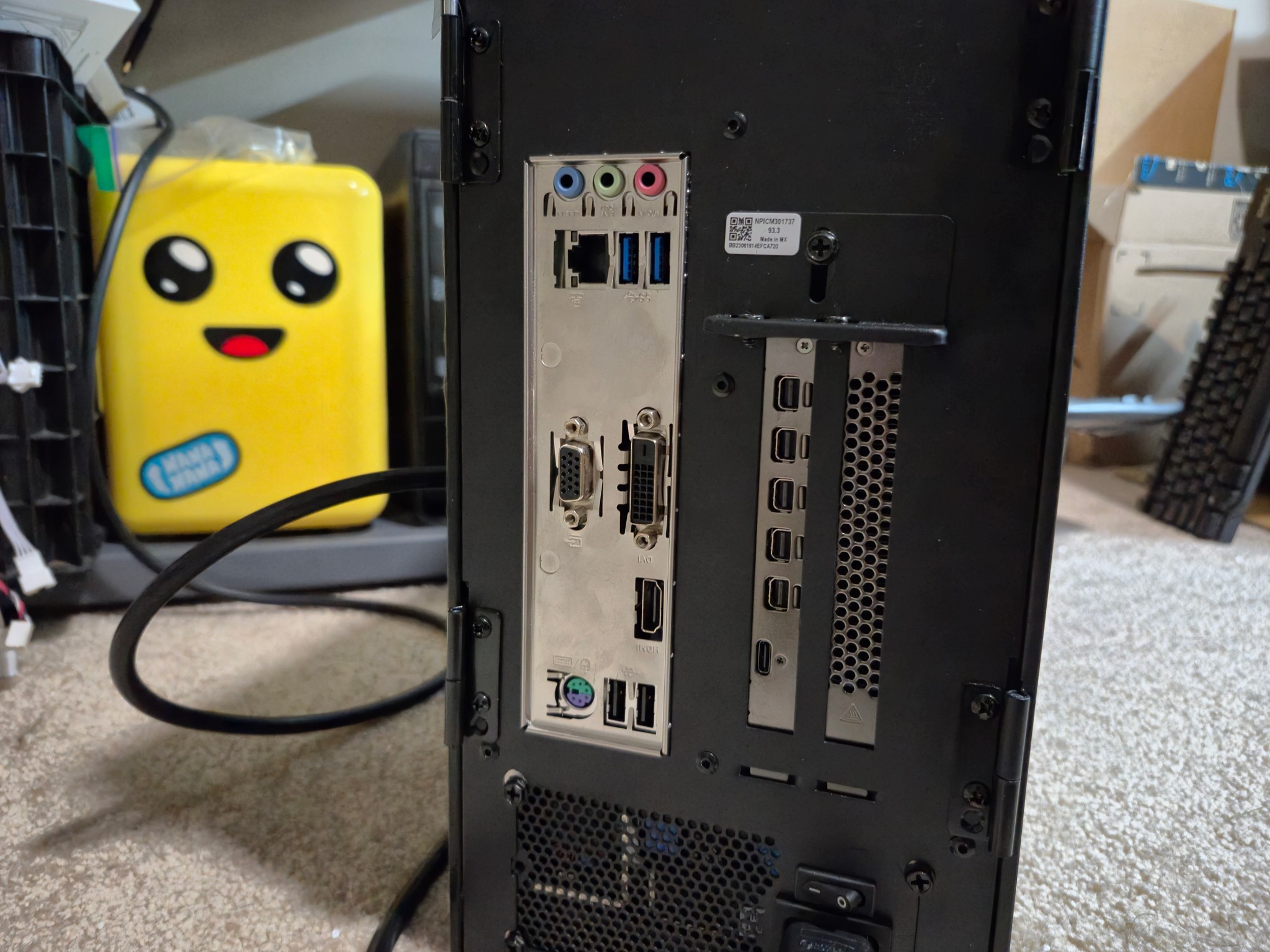 ITX + Liquid Cooled | 140 FPS Fortnite | i5-8400, 16GB RAM, Radeon