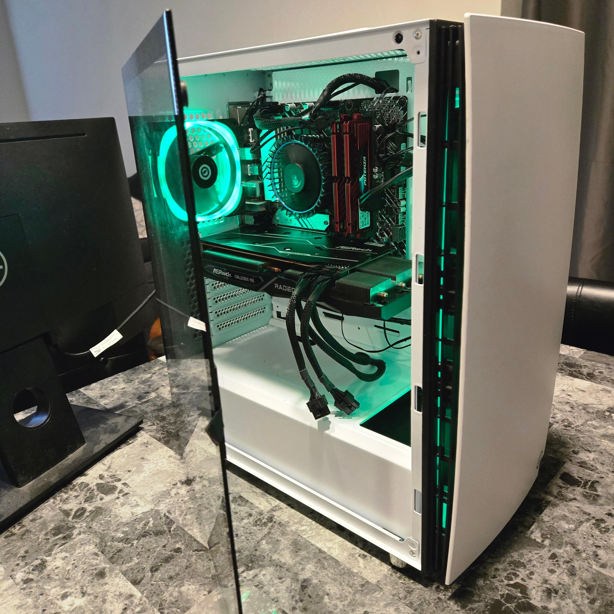 KIRA II 241V | Intel i7-12700F| RX 6700XT| 16 GB DDR4| 500 GB SSD| 600W PSU