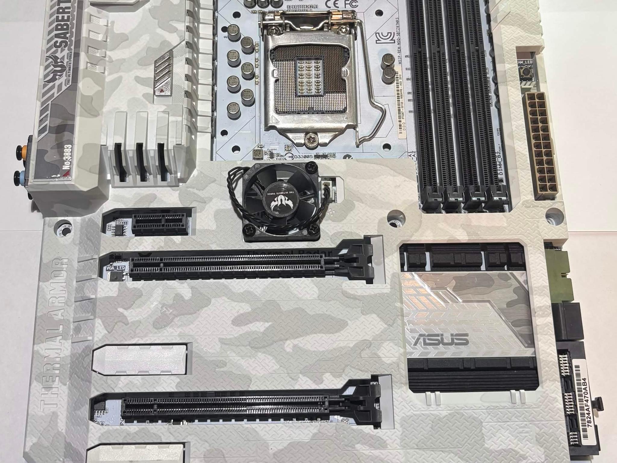 ASUS Sabertooth Z97 Mark S "White Edition" LGA1150 ATX Motherboard