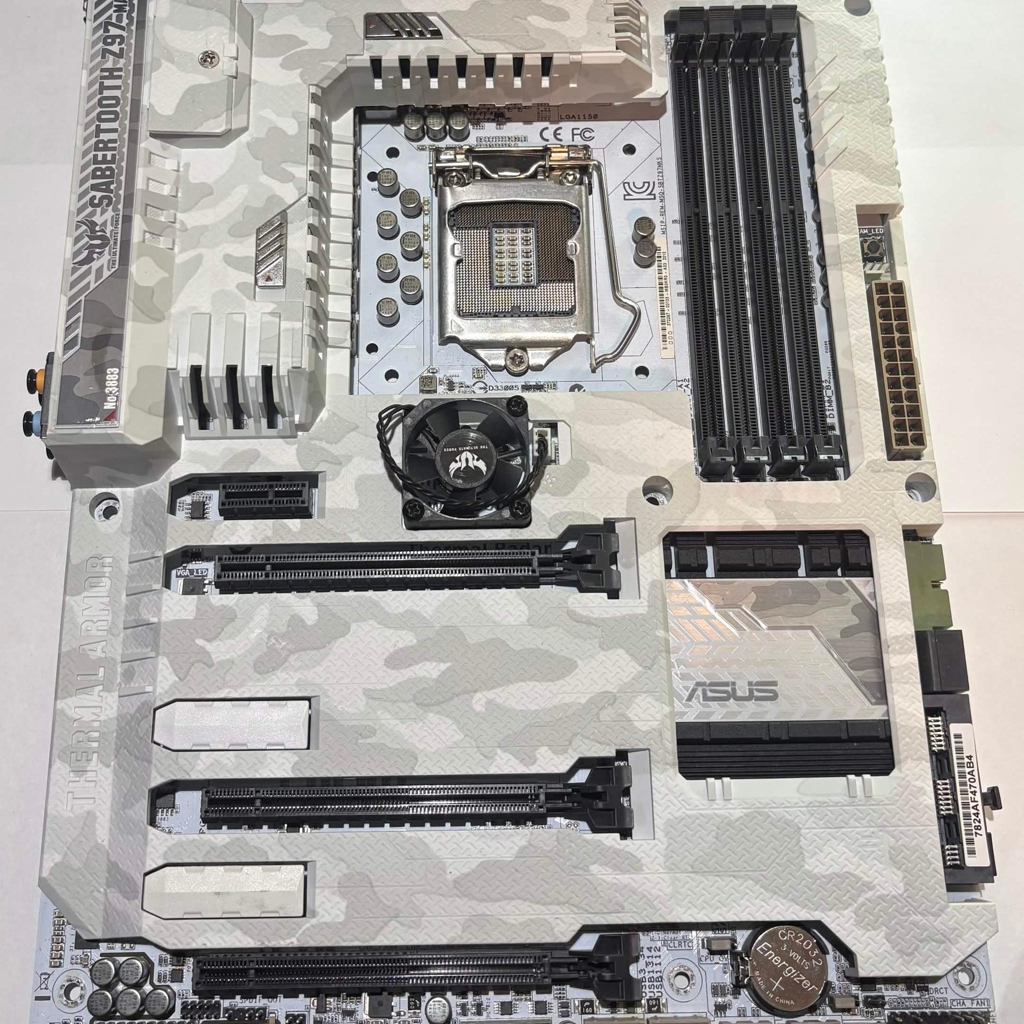 ASUS Sabertooth Z97 Mark S "White Edition" LGA1150 ATX Motherboard