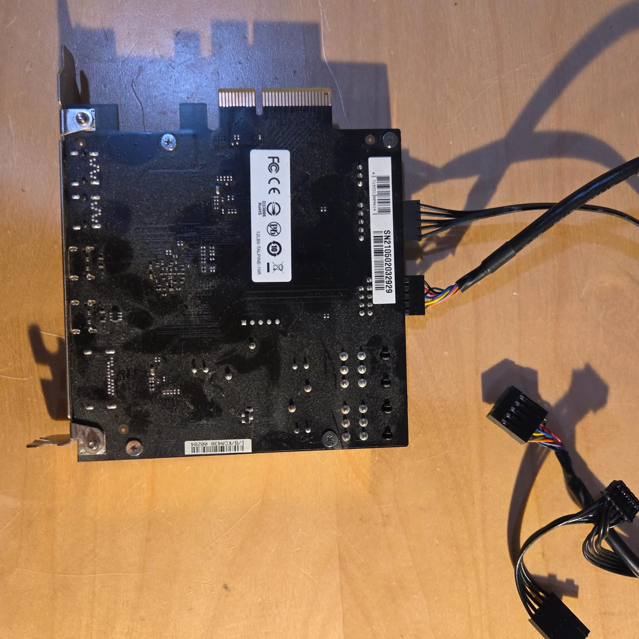 Gigabyte GC-Titan Ridge Thunderbolt 3 PCIe Card Rev 2.0