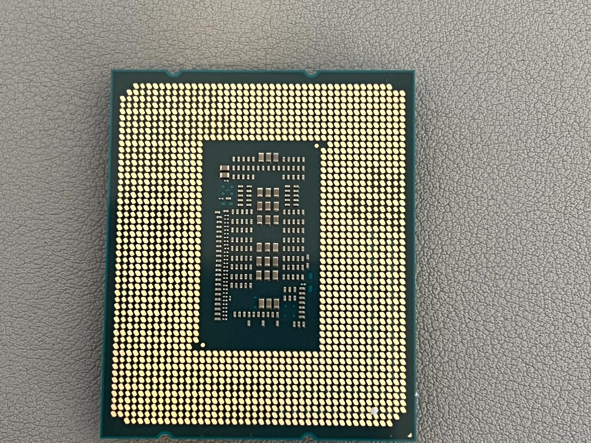 SALE! Intel i7-12700T