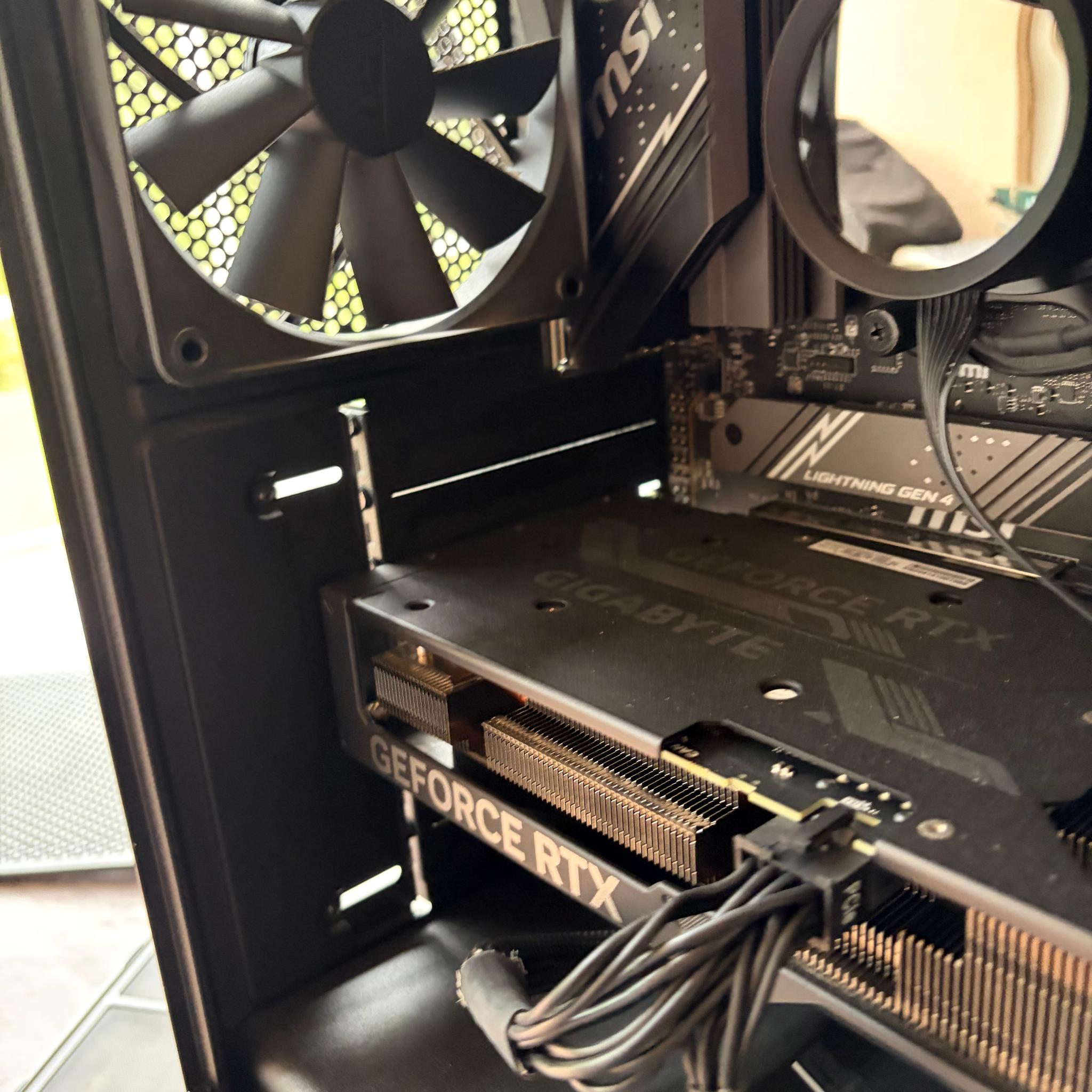 Custom Gaming PC Build 4070 12 gb 32 gb ddr 5