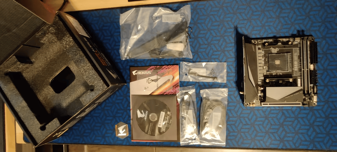Gigabyte B550I AORUS PRO AX Mini-ITX AM4 Motherboard