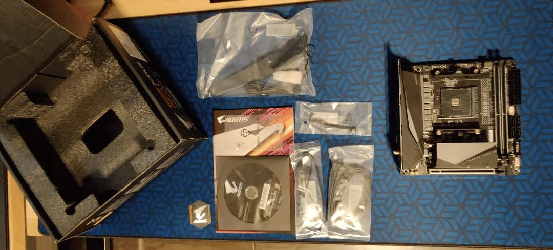 Gigabyte B550I AORUS PRO AX Mini-ITX AM4 Motherboard