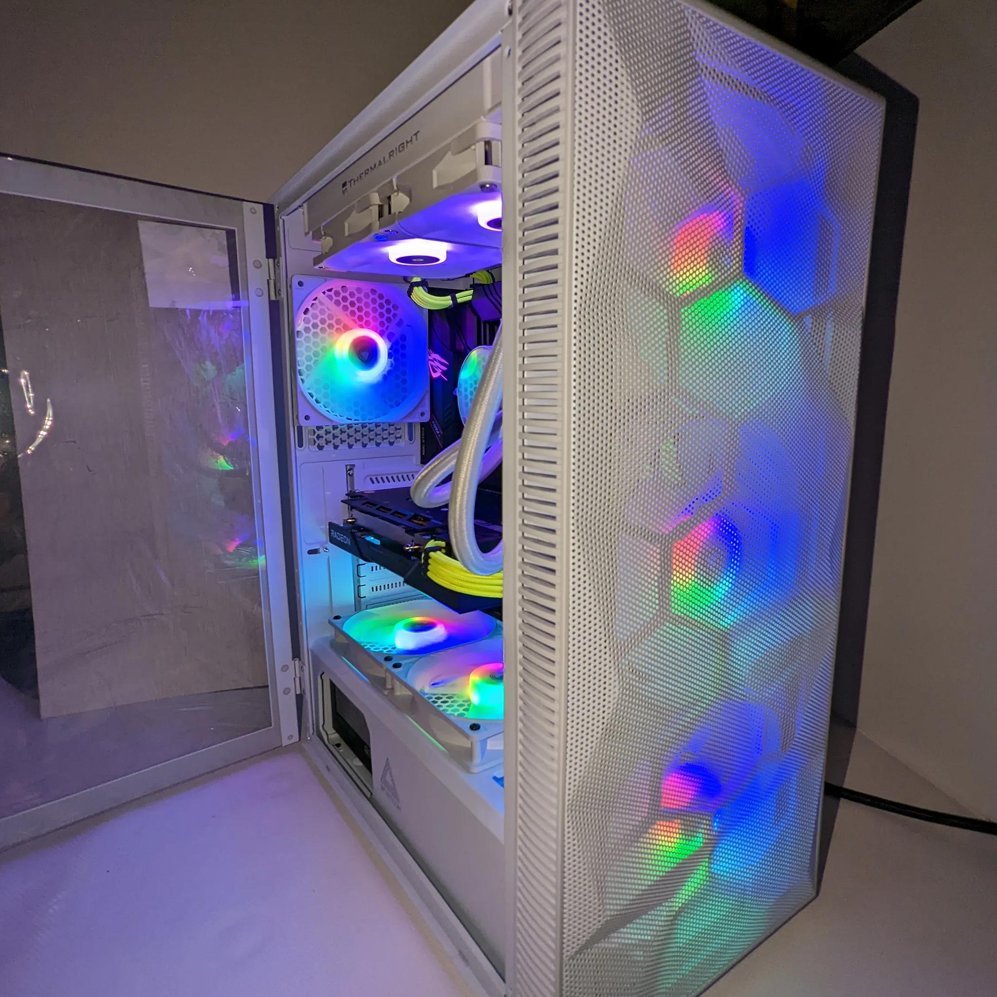 ⚪️Liquid-Cooled 💦⚪️Gaming PC |RX 6650XT| Ryzen 5 5600G| 16GB DDR4 RAM(TFORCE)| Windows 11 Pro