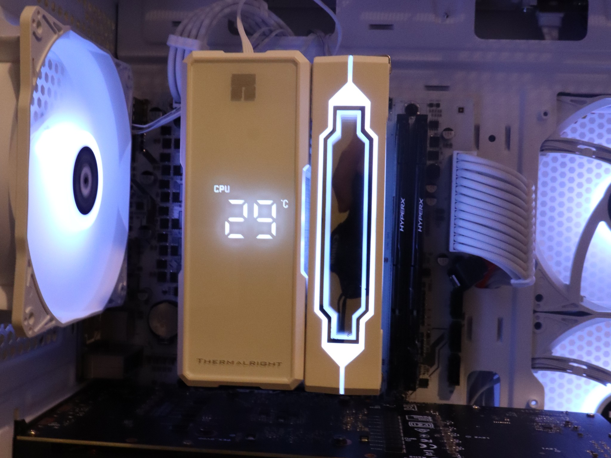 Gaming PC | RTX 3070 8gb | Ryzen 5 | 16gb 3200mhz ram | 1 TB storage | Windows 11 Wifi & Bluetooth