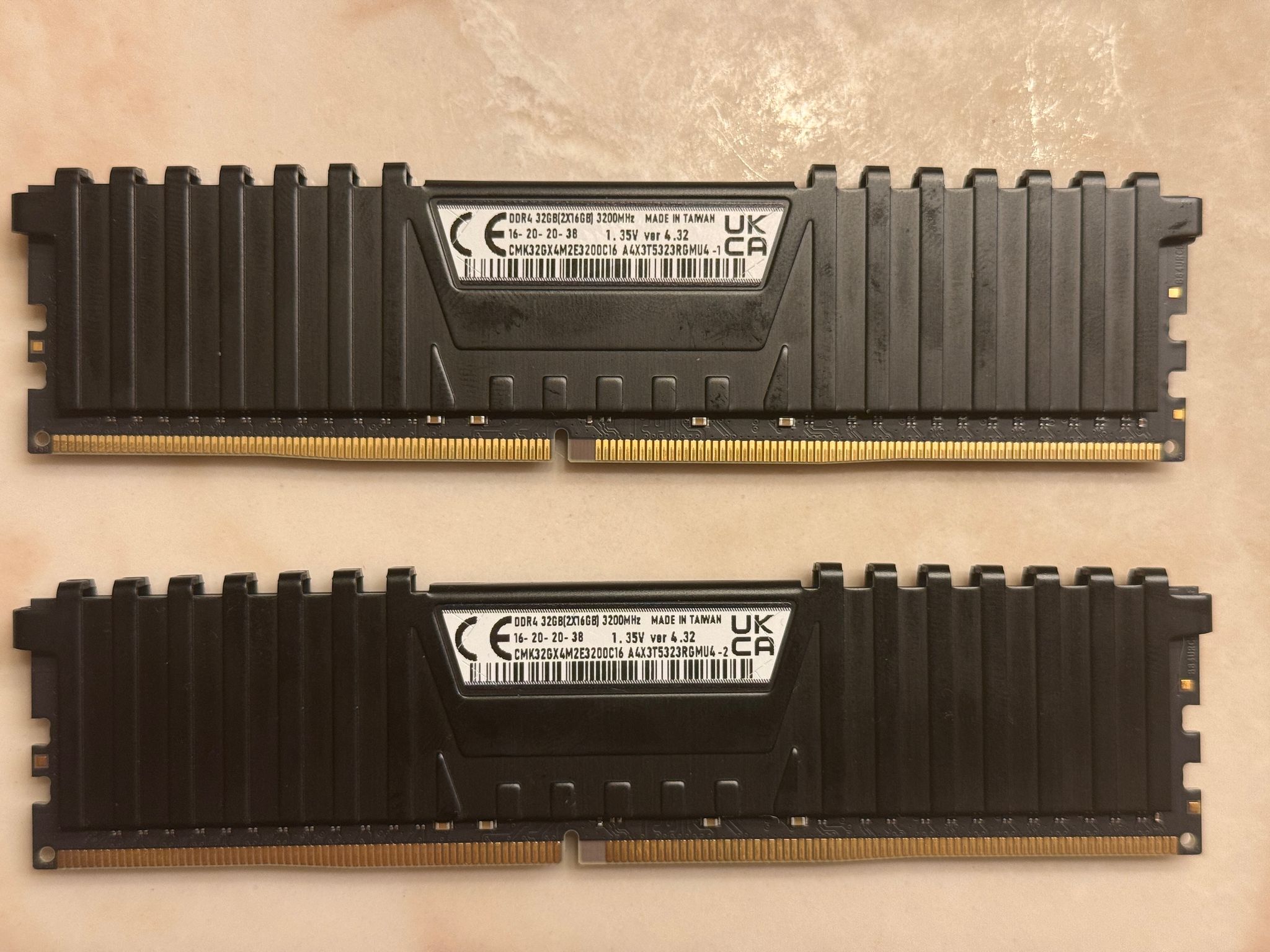 Used Corsair Vengeance LPX 32GB DDR4 3200 Memory Kit Excellent Condition