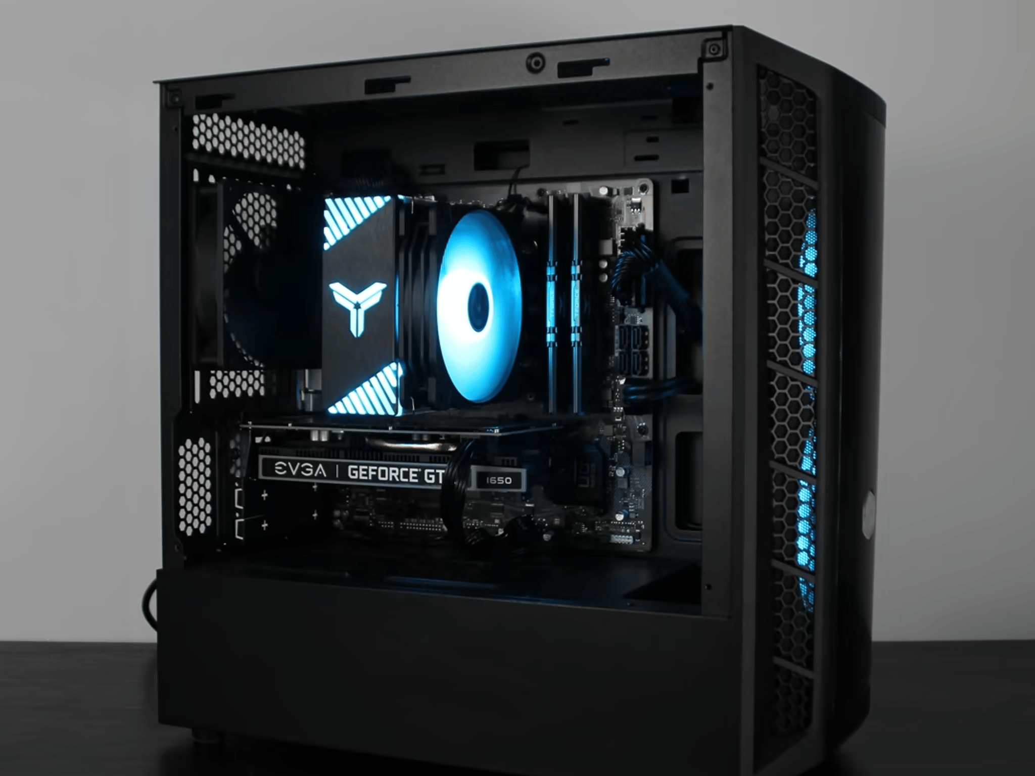 Budget Gaming PC Intel i3 10100f + GTX 1650