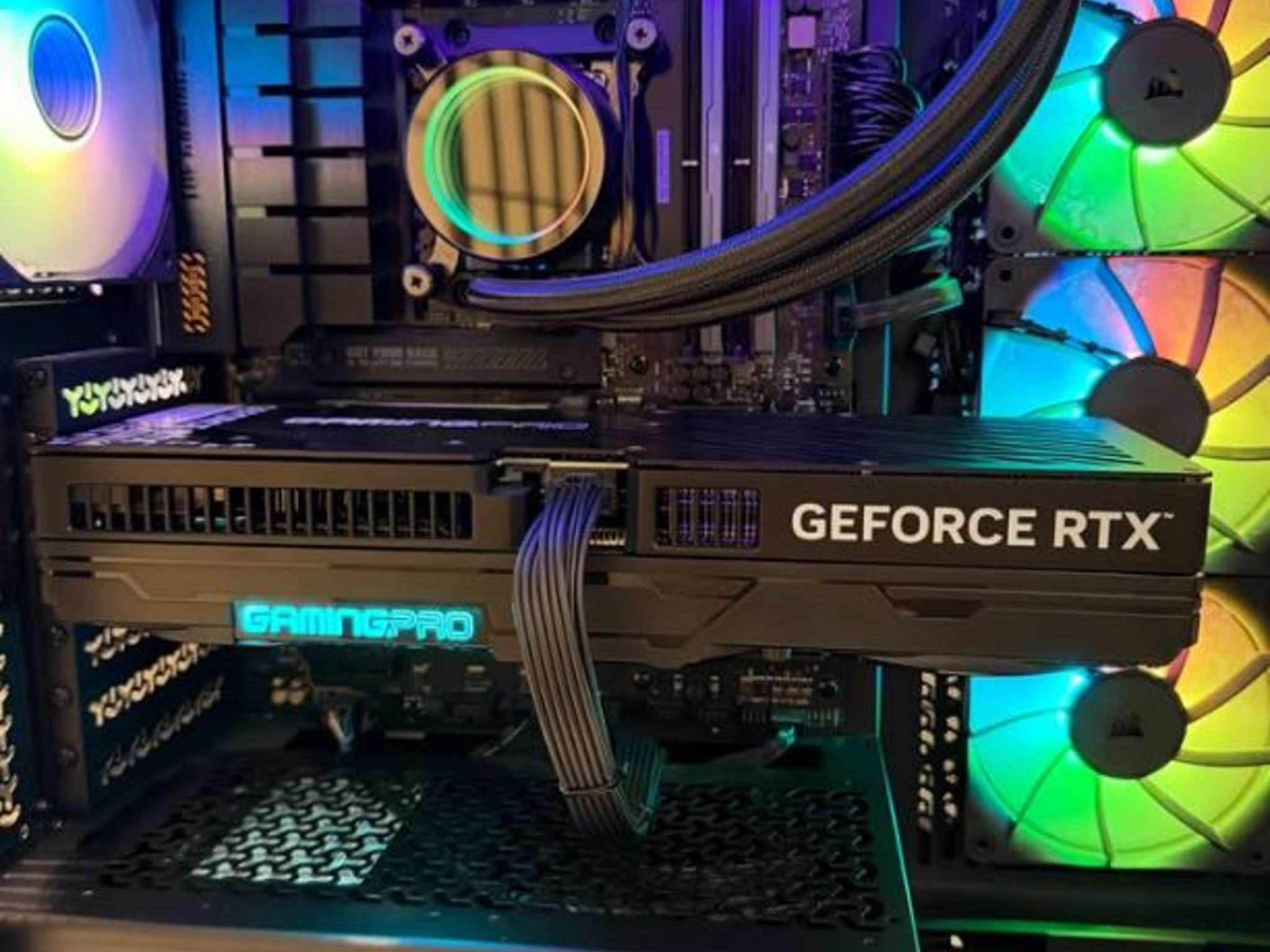 GAMING PC RYZEN 7 7800X3D RTX 5080 32 GIGS DDR5 GAMING PC BEAST