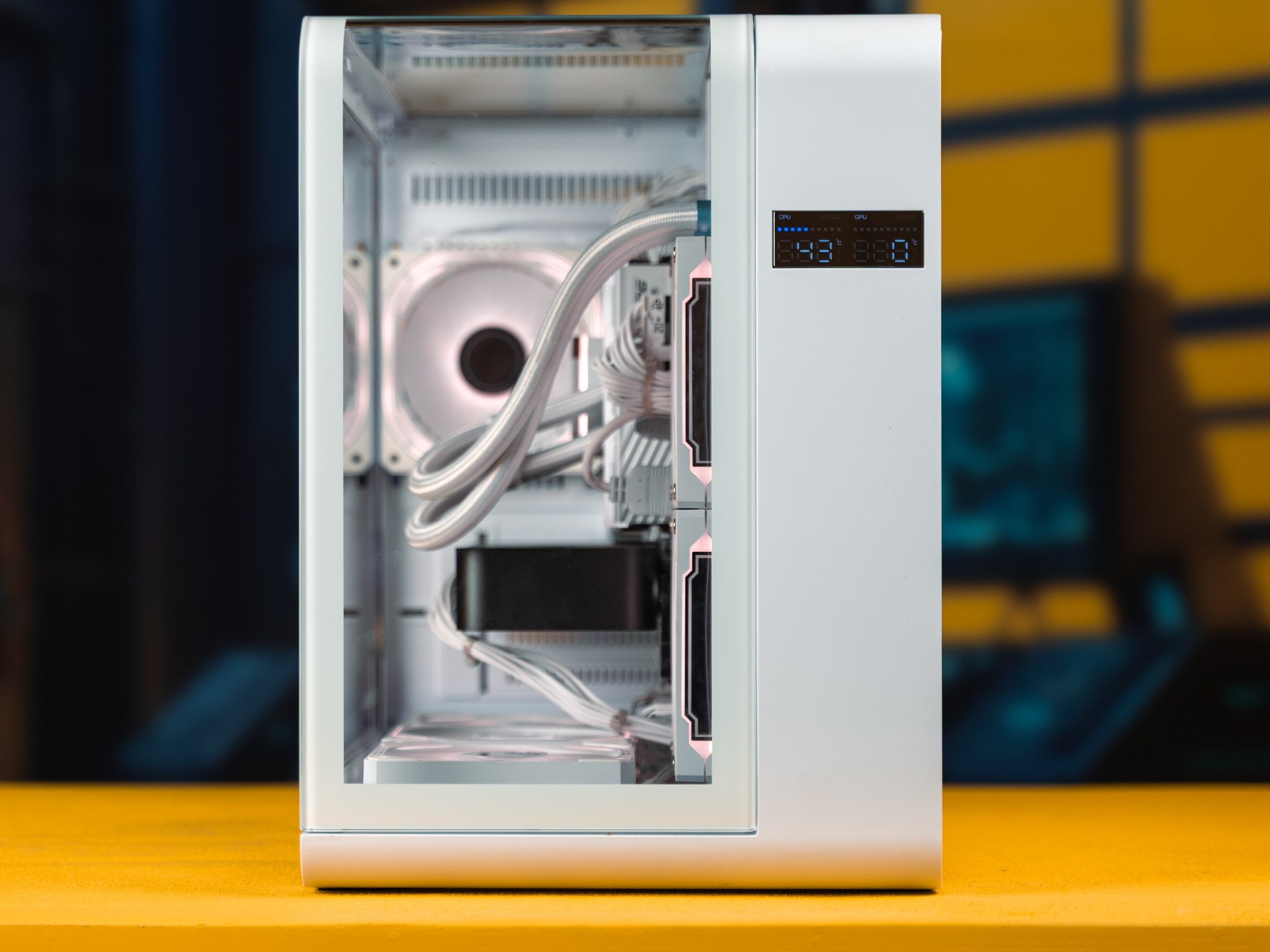 “Lucanyz” RTX 5070 i7 13700F 32GB DDR5 Windows 11 2TB 4K Workstation Gaming PC