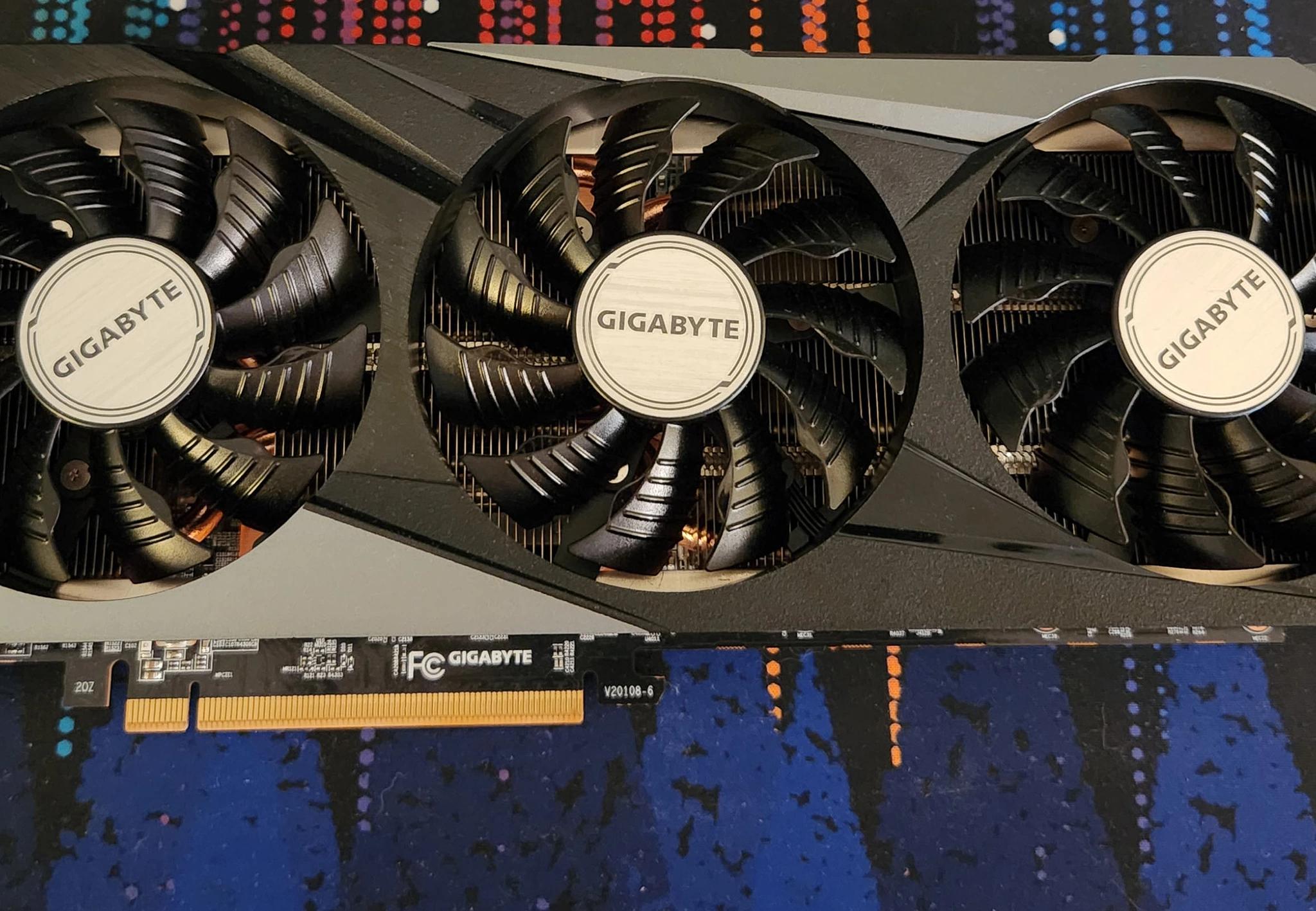 RX 6800 XT Gigabyte Gaming OC