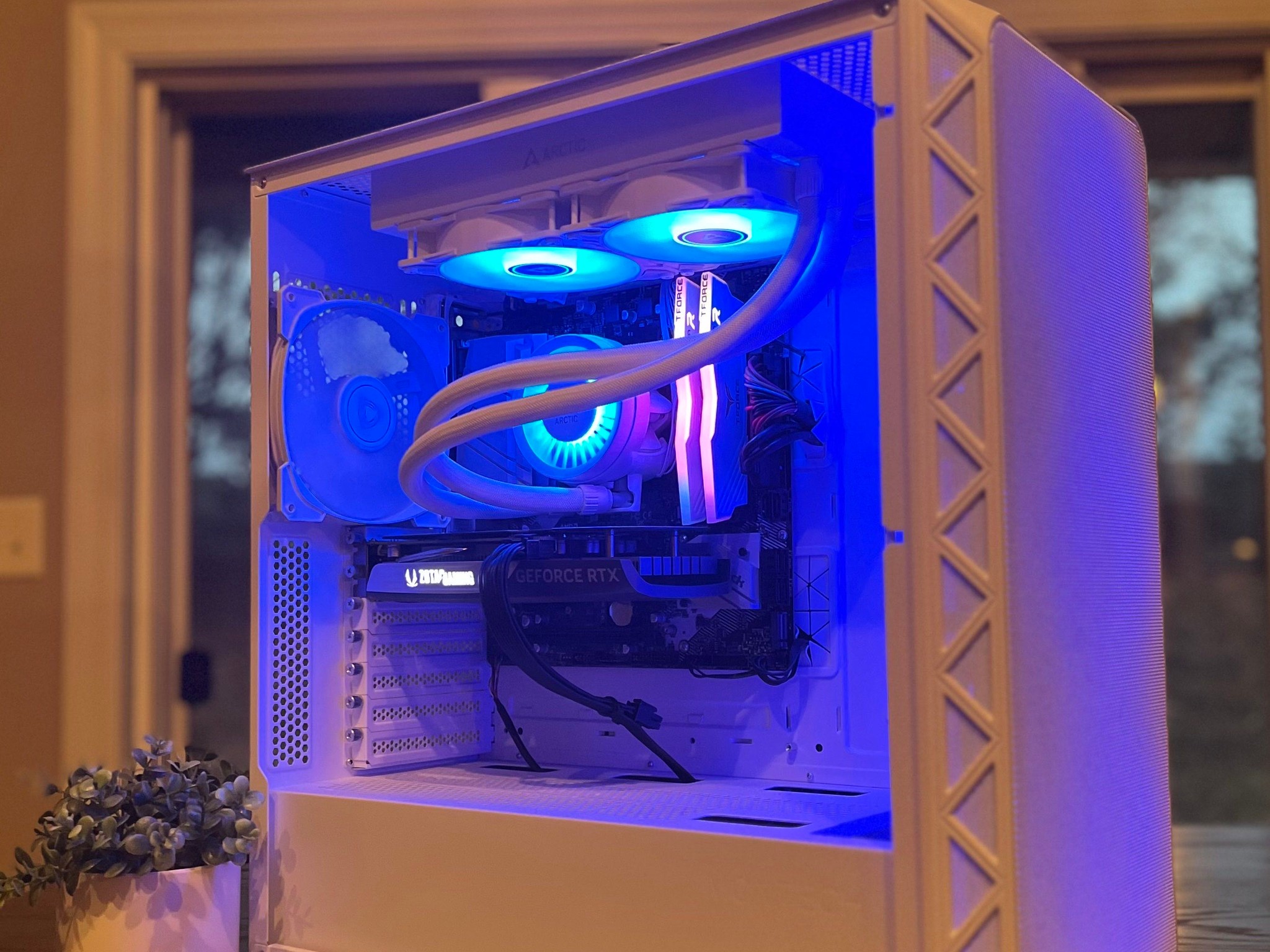 🤍White Dragon🐉 Ryzen 5 5600x|RTX 4060 8GB|32GB DDR4 RAM|2TB SSD|AIO Cooler