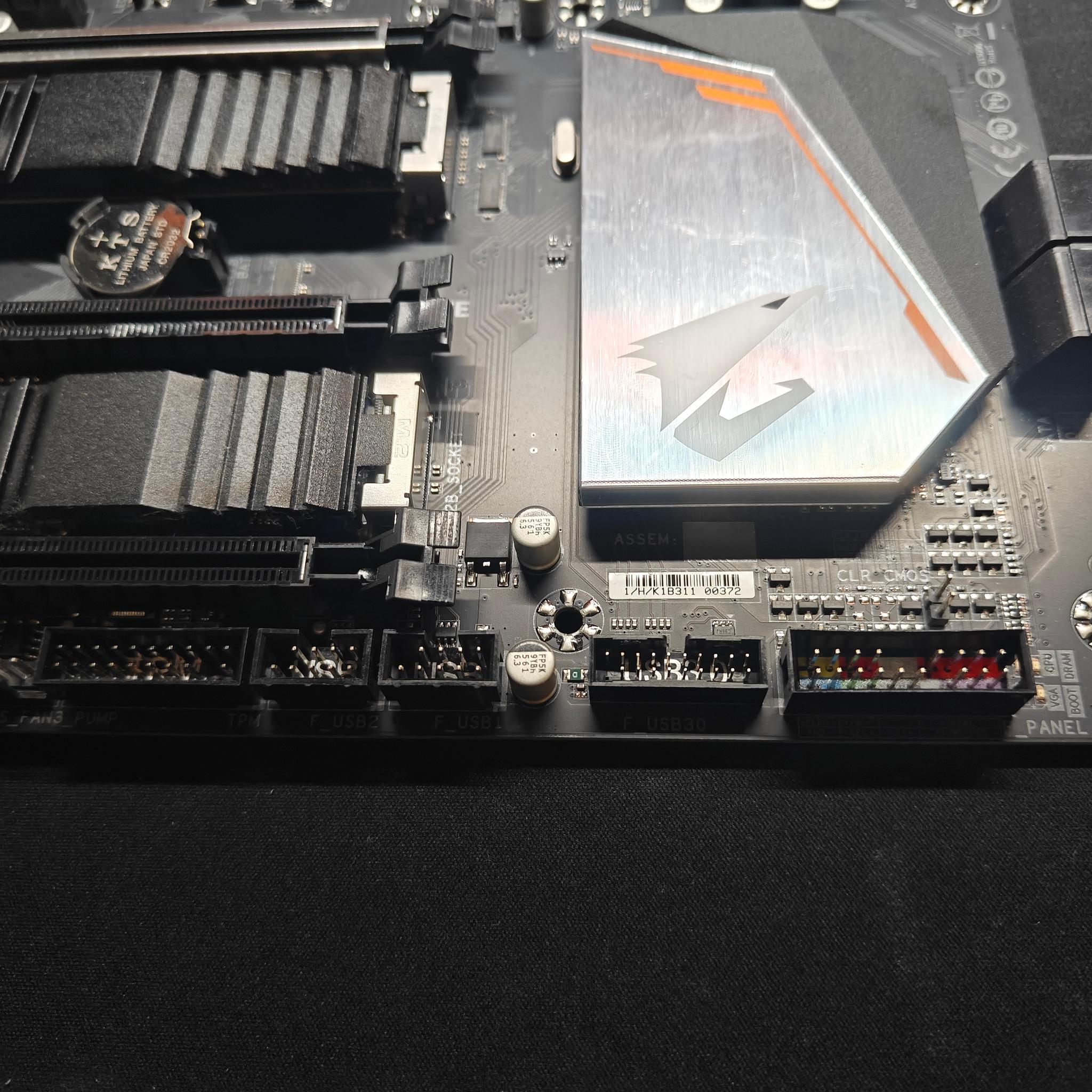 Gigabyte B450 AORUS Pro WiFi AM4 Motherboard & 16GB DDR4 RAM