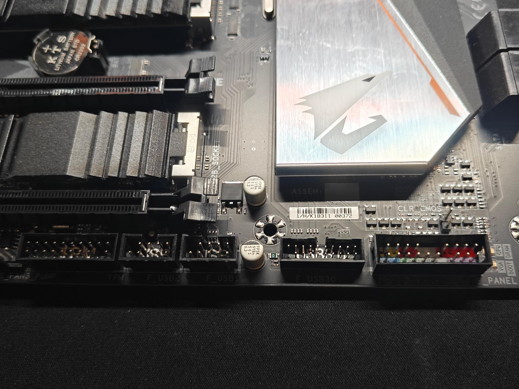 Gigabyte B450 AORUS Pro WiFi AM4 Motherboard & 16GB DDR4 RAM