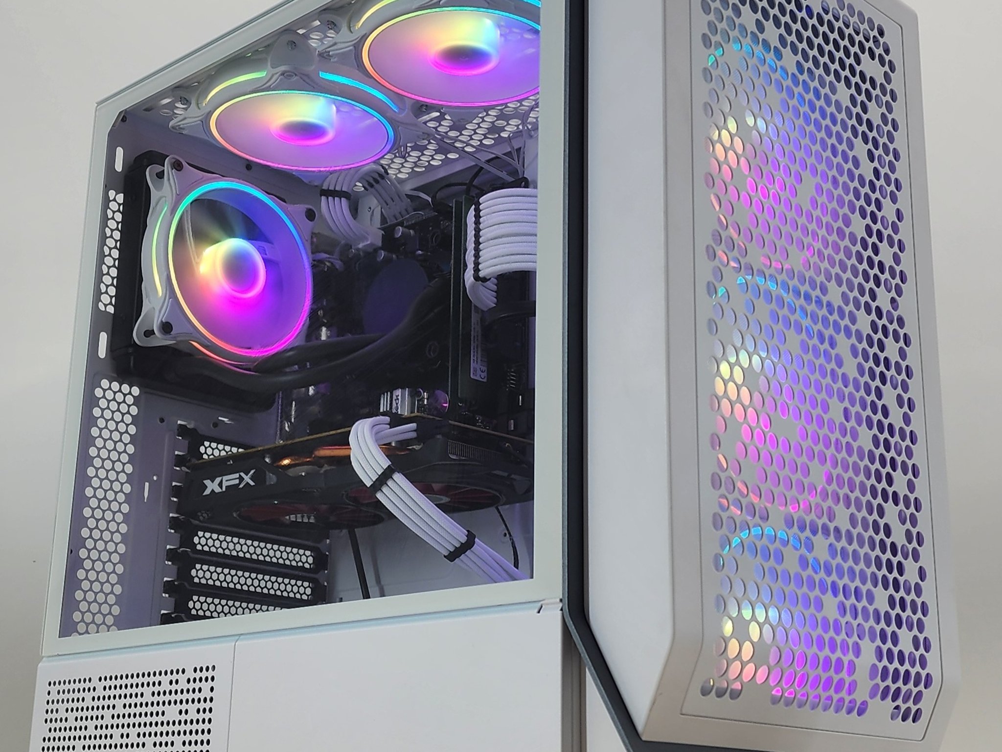 Gaming PC i3-9100F 8GB RAM 128GB SSD + 500GB HDD RX 470 8GB Windows 11 Computer