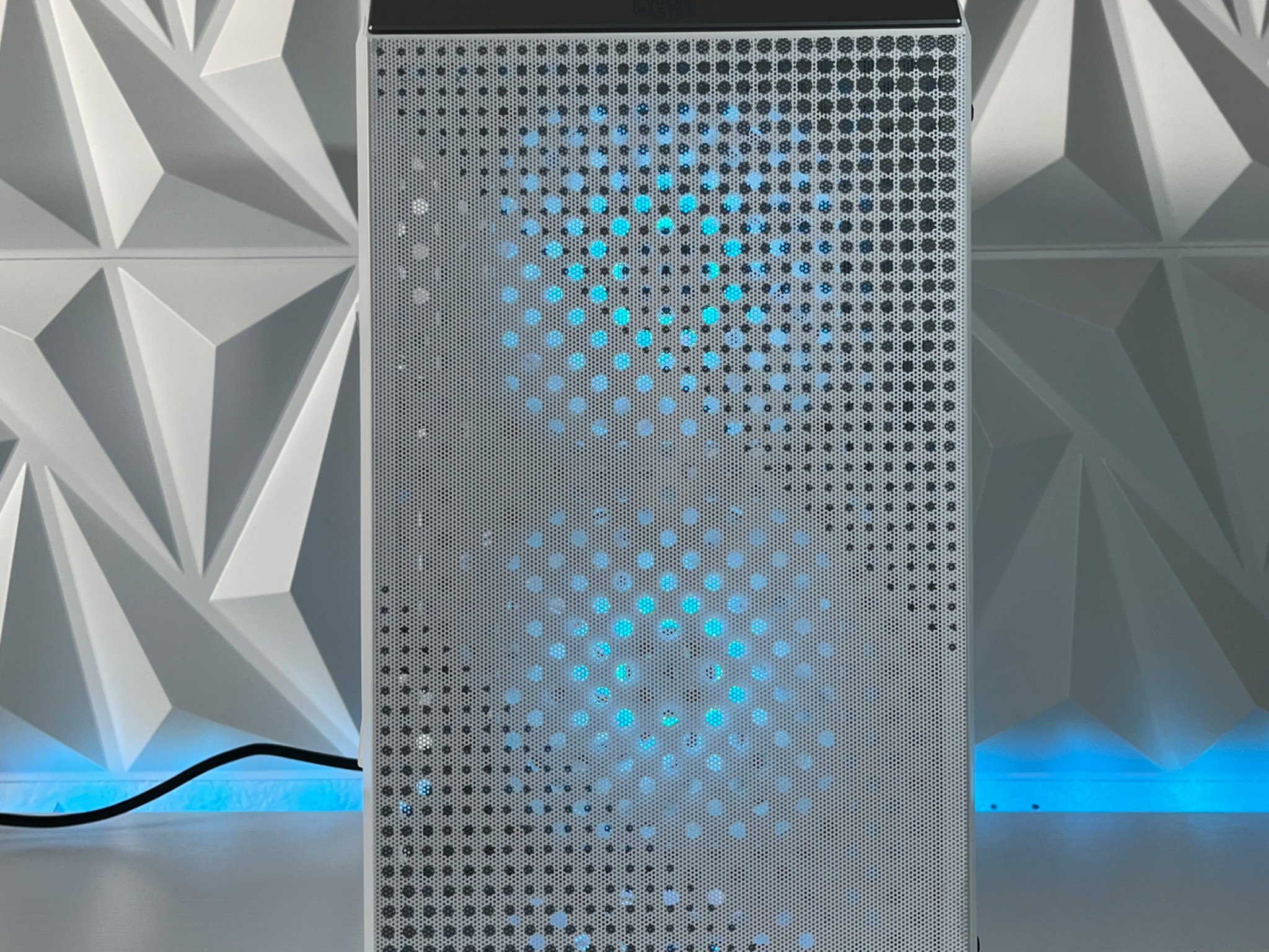 GTX 1060 6GB, Ryzen 7 1700X, 16GB 3600MHz | White RGB Gaming Computer