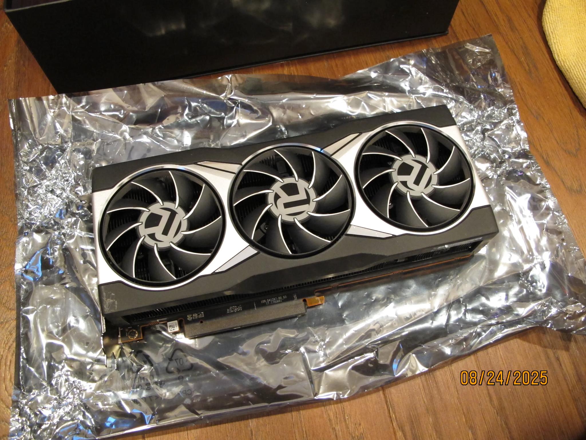 Used AMD Radeon RX 6900XT Reference Edition 16GB