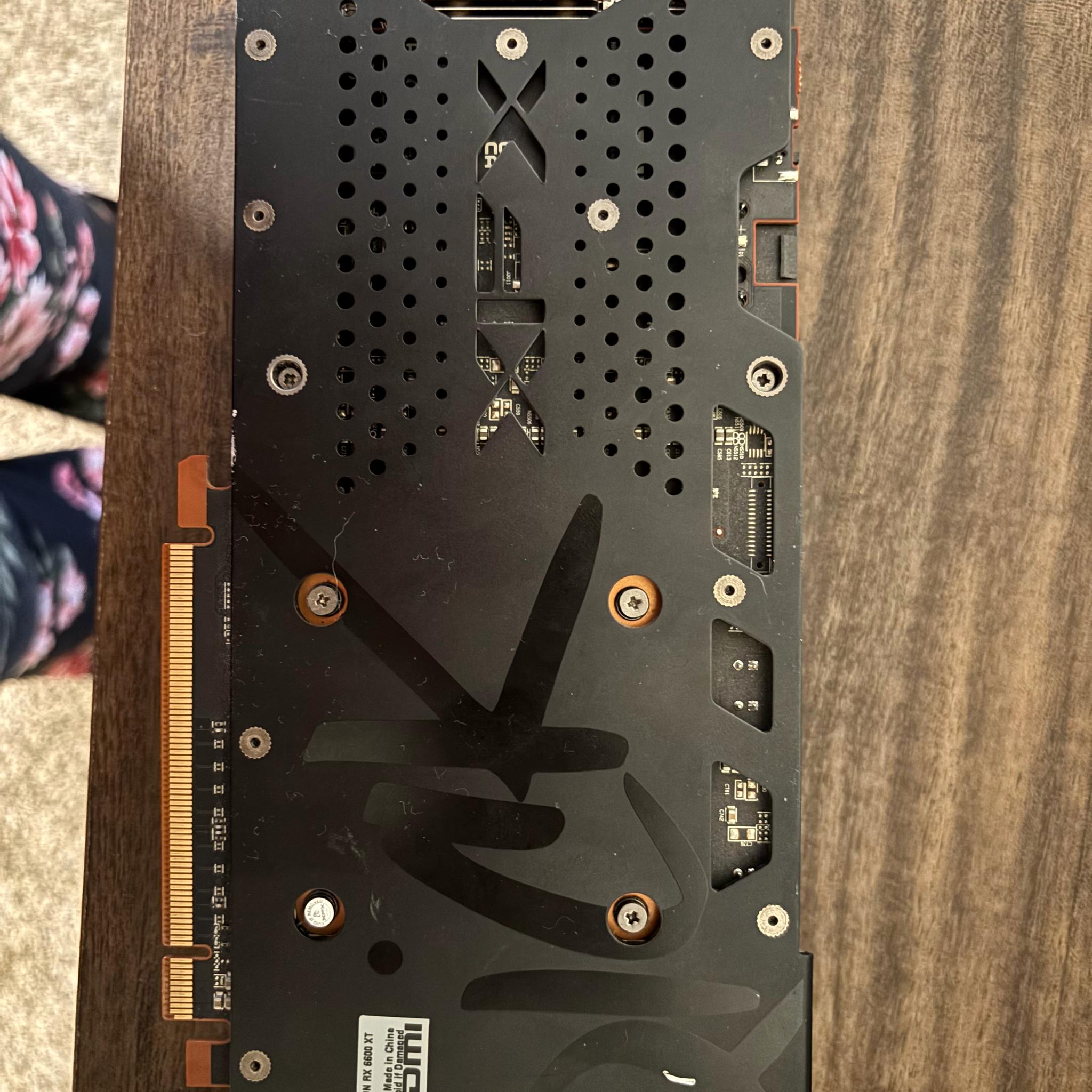 XFX Speedster QICK 308 Black Radeon RX 6600 XT