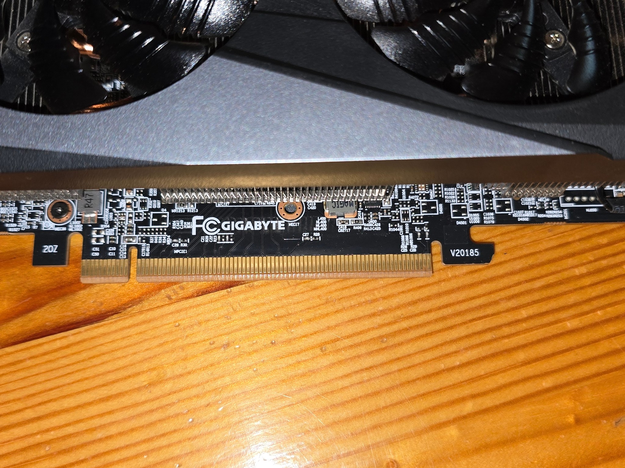 Refurbished GIGABYTE RX 7600