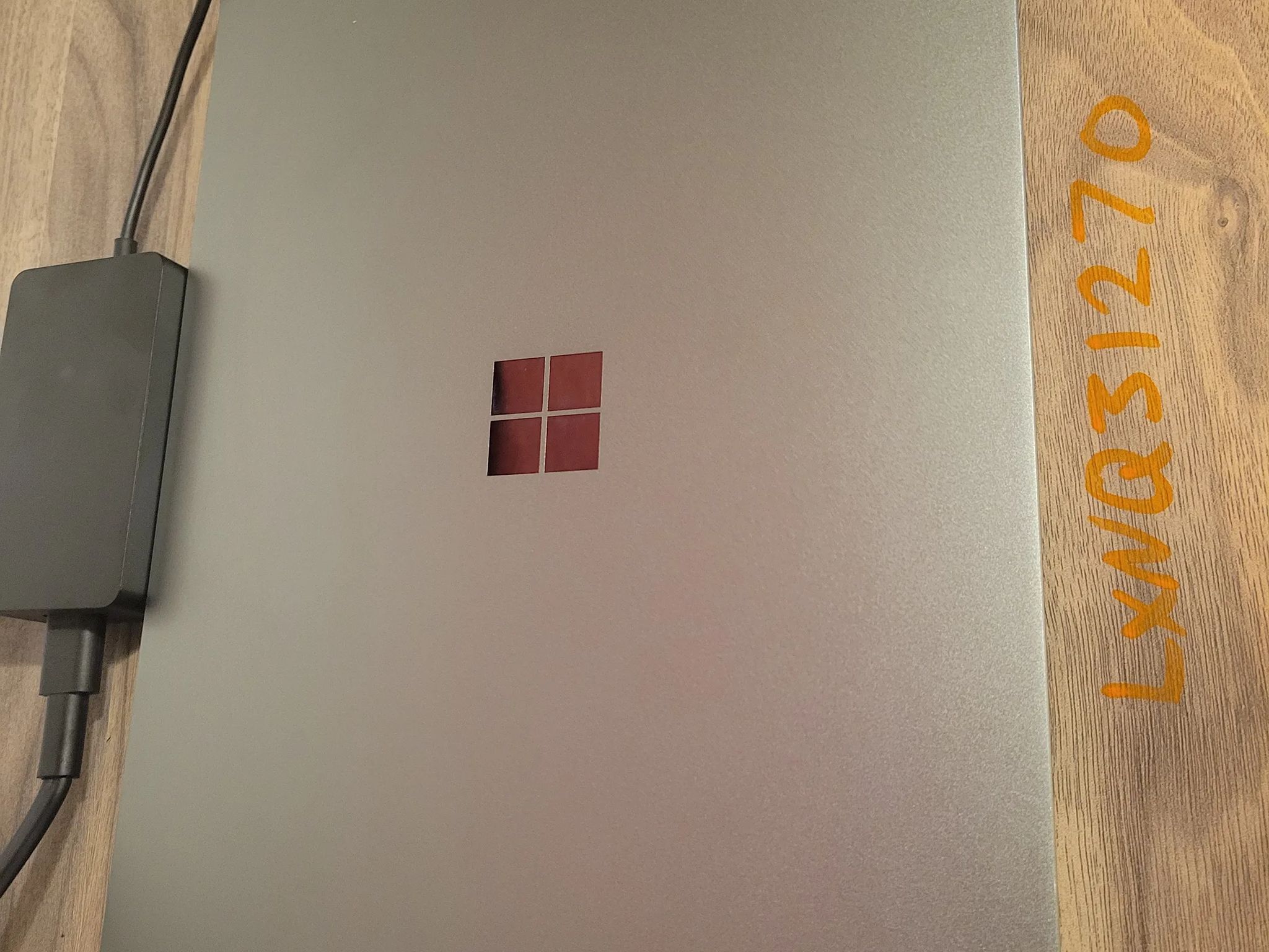 Microsoft Surface Laptop Go 2 Touchscreen