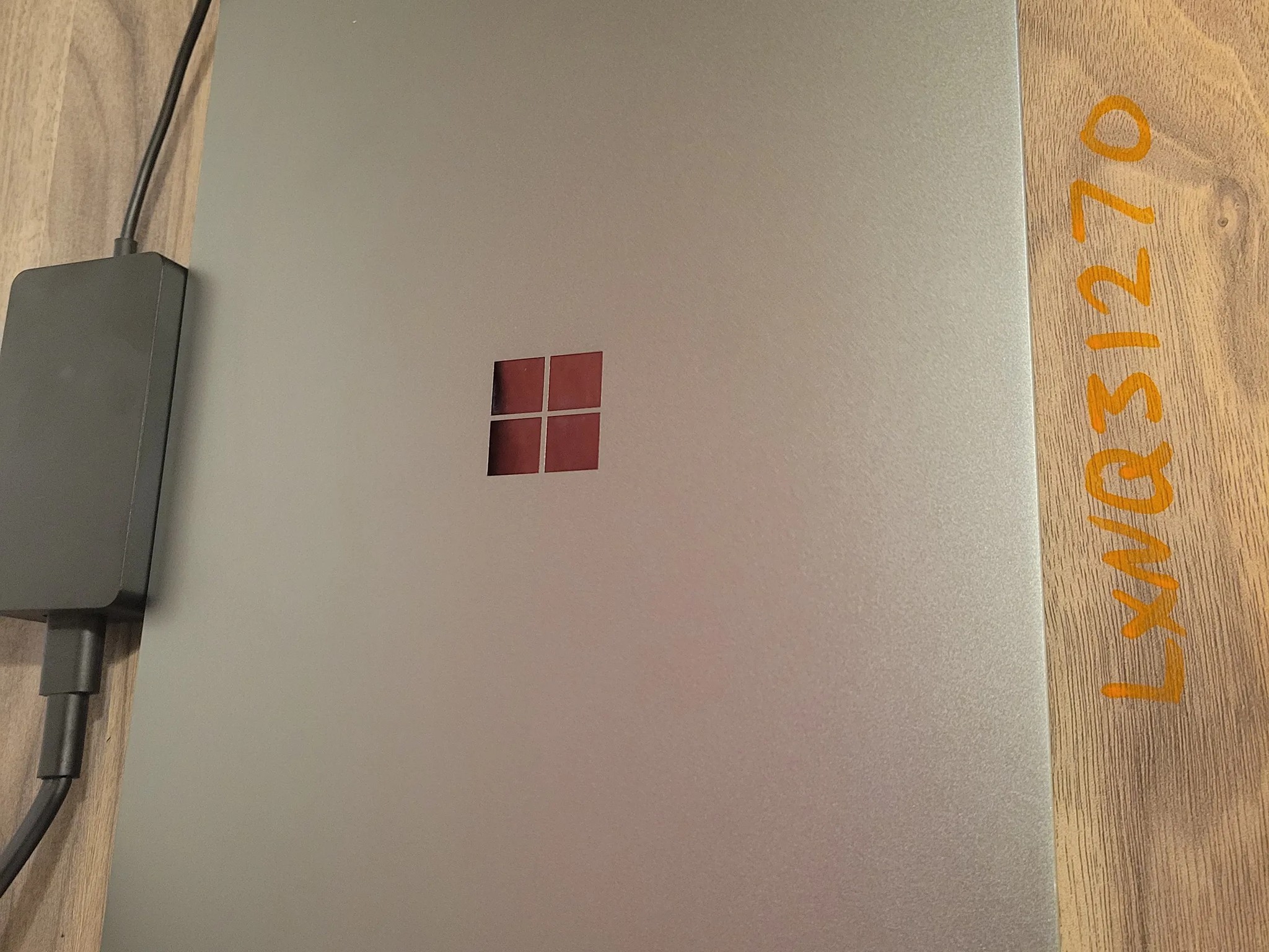 Microsoft Surface Laptop Go 2 Touchscreen